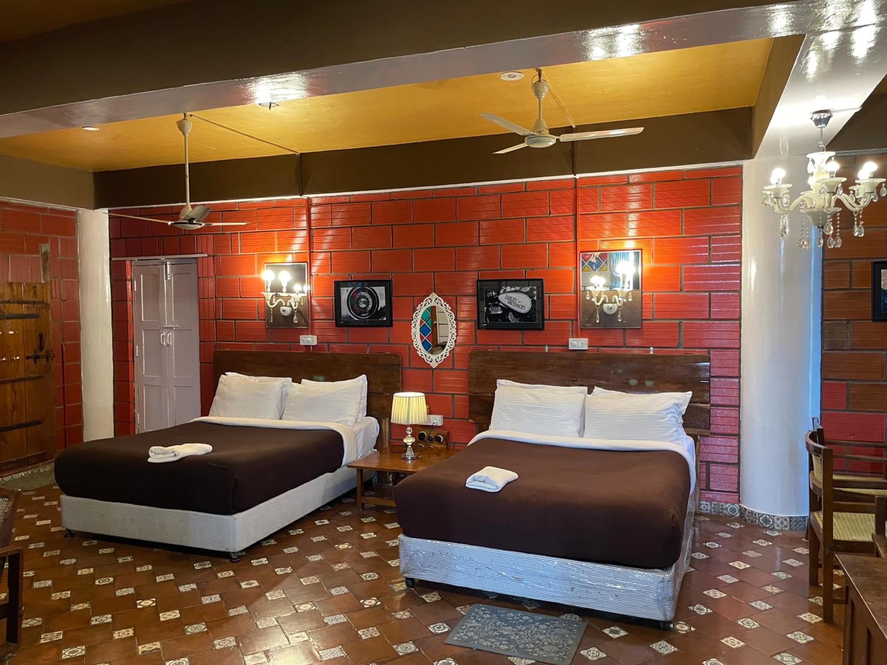 Deluxe Triple Room