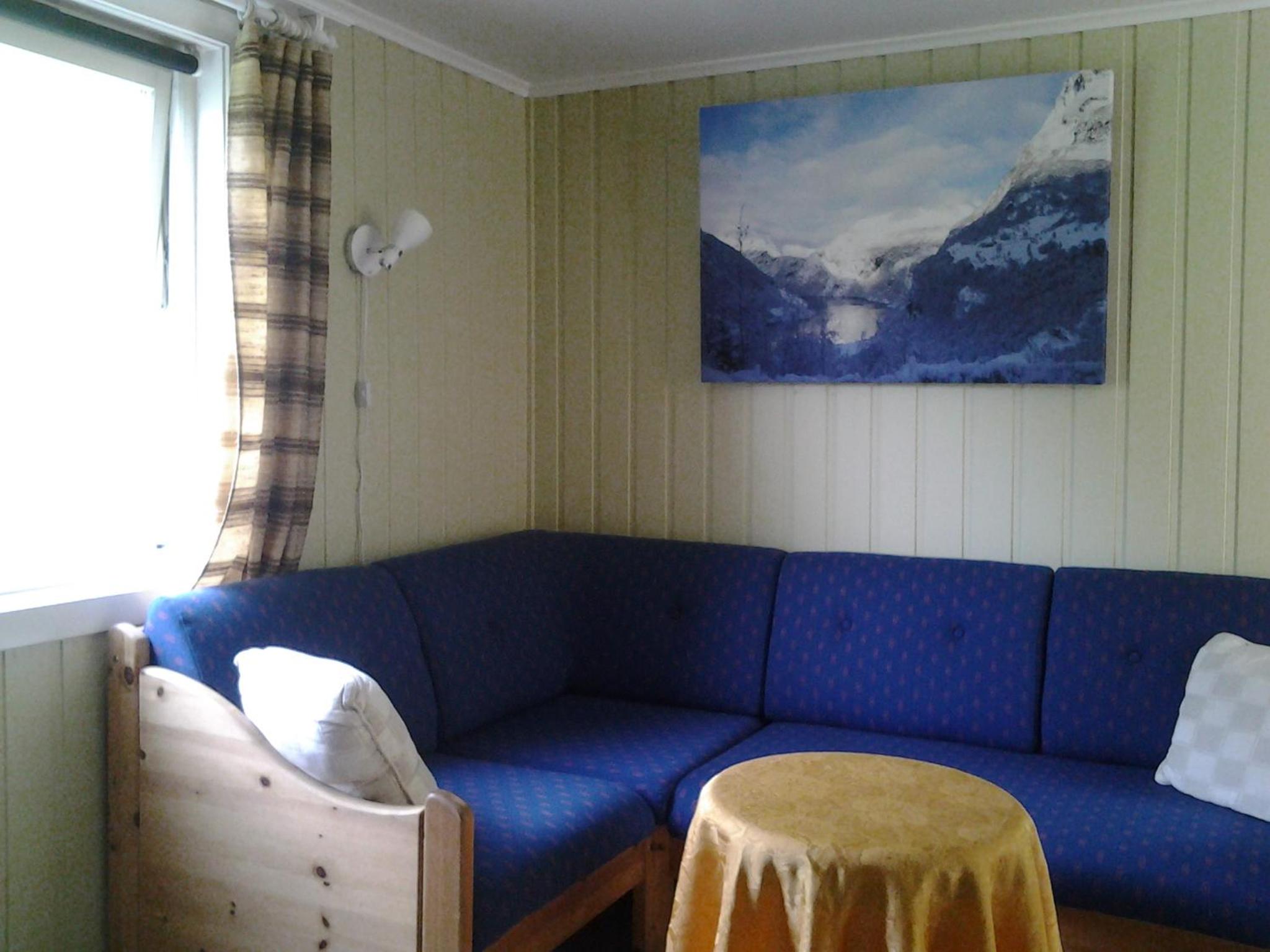 One-Bedroom Apartment photo 3