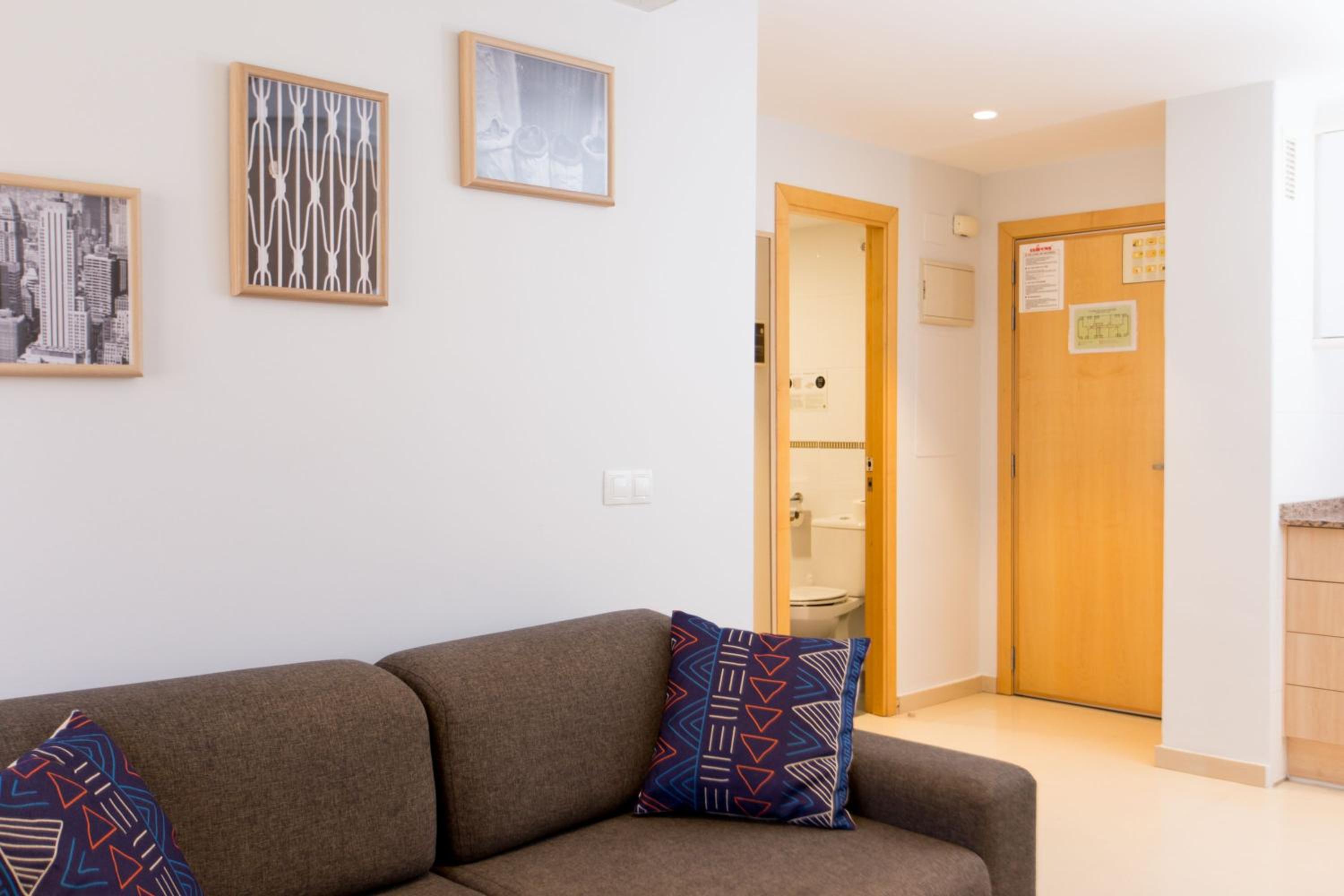 Two-Bedroom Apartment - Photo 11