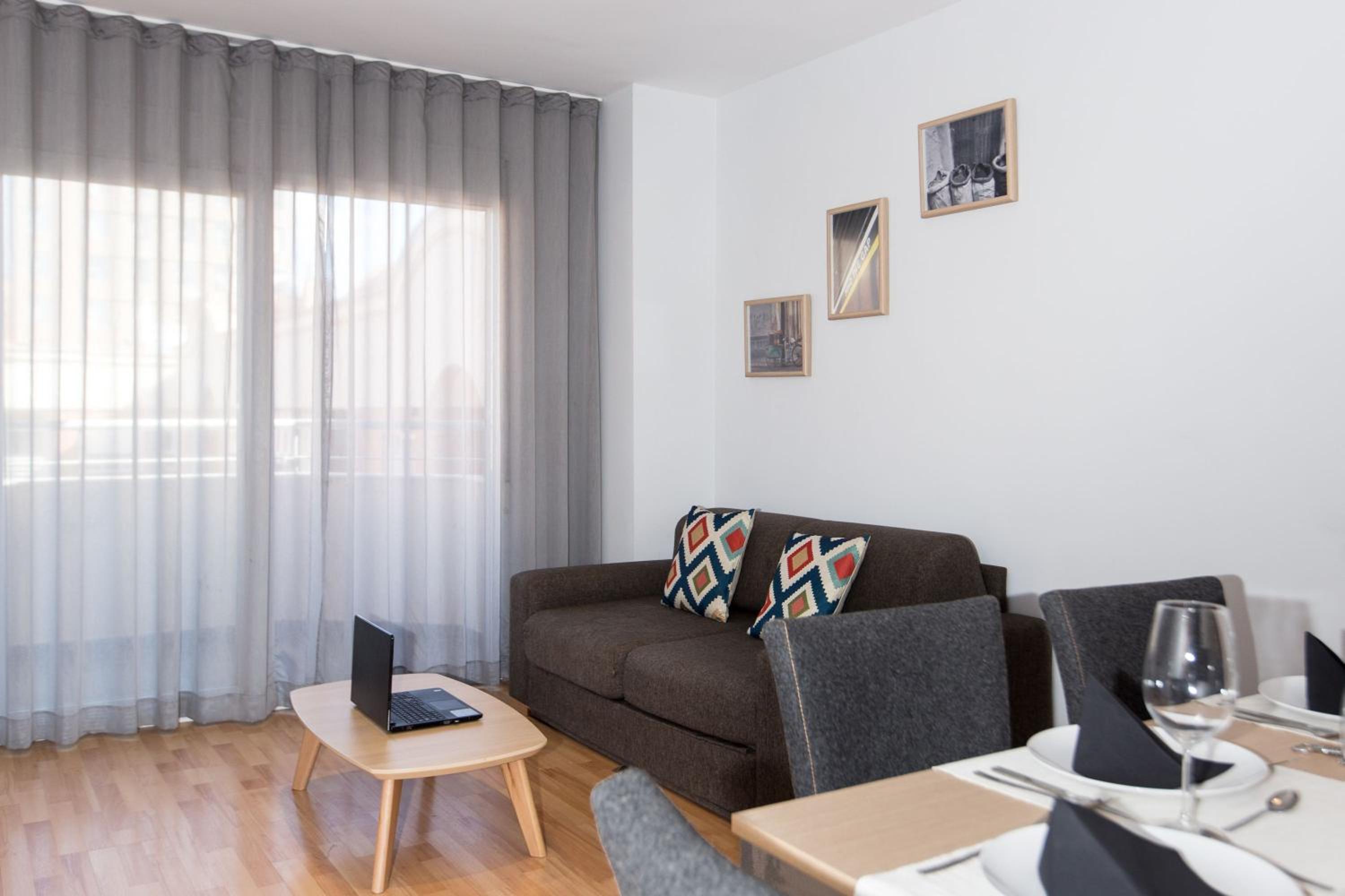 Two-Bedroom Apartment - City View