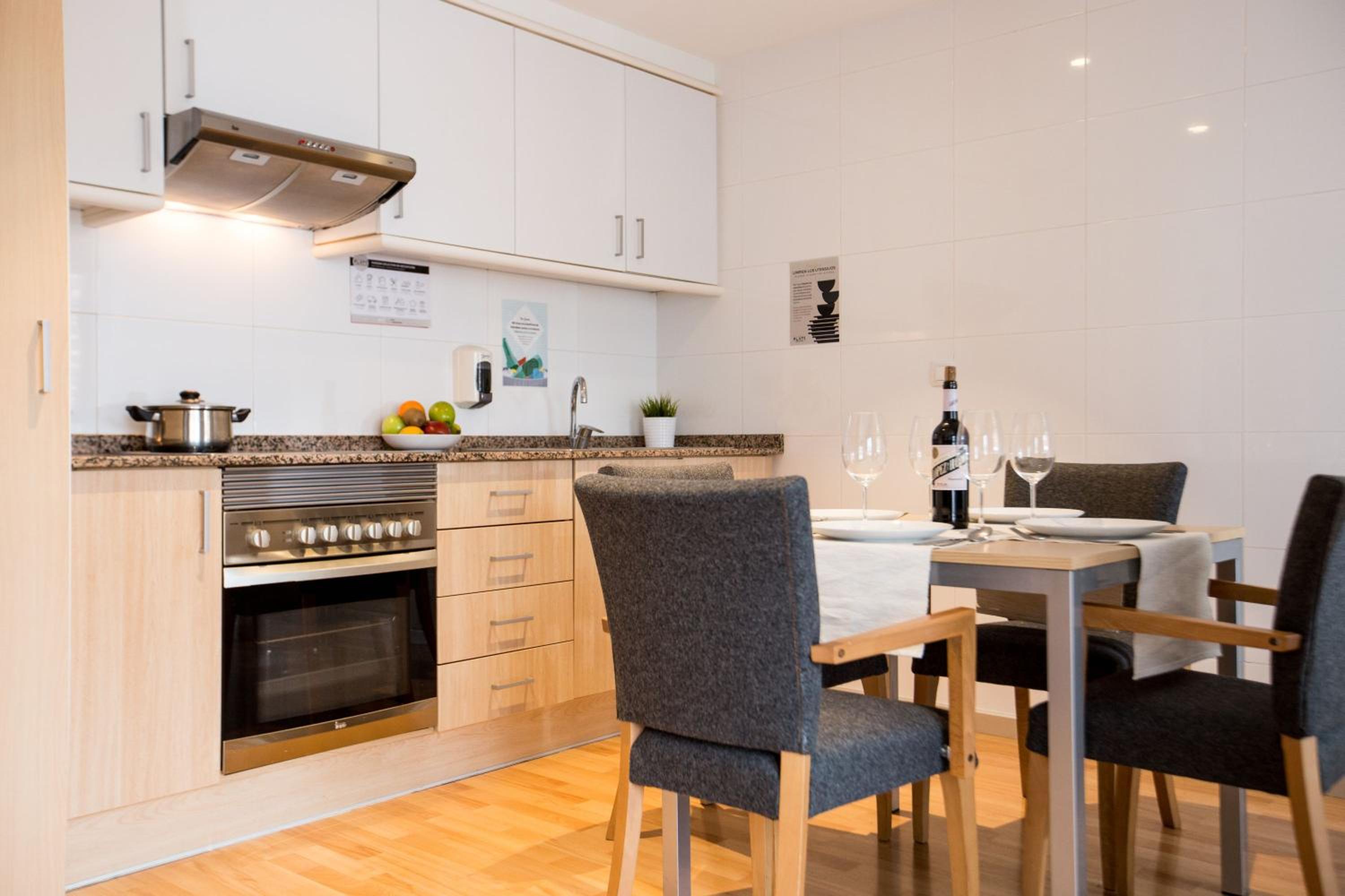 One-Bedroom Apartment (2 Adults + 2 Children) - Photo 13