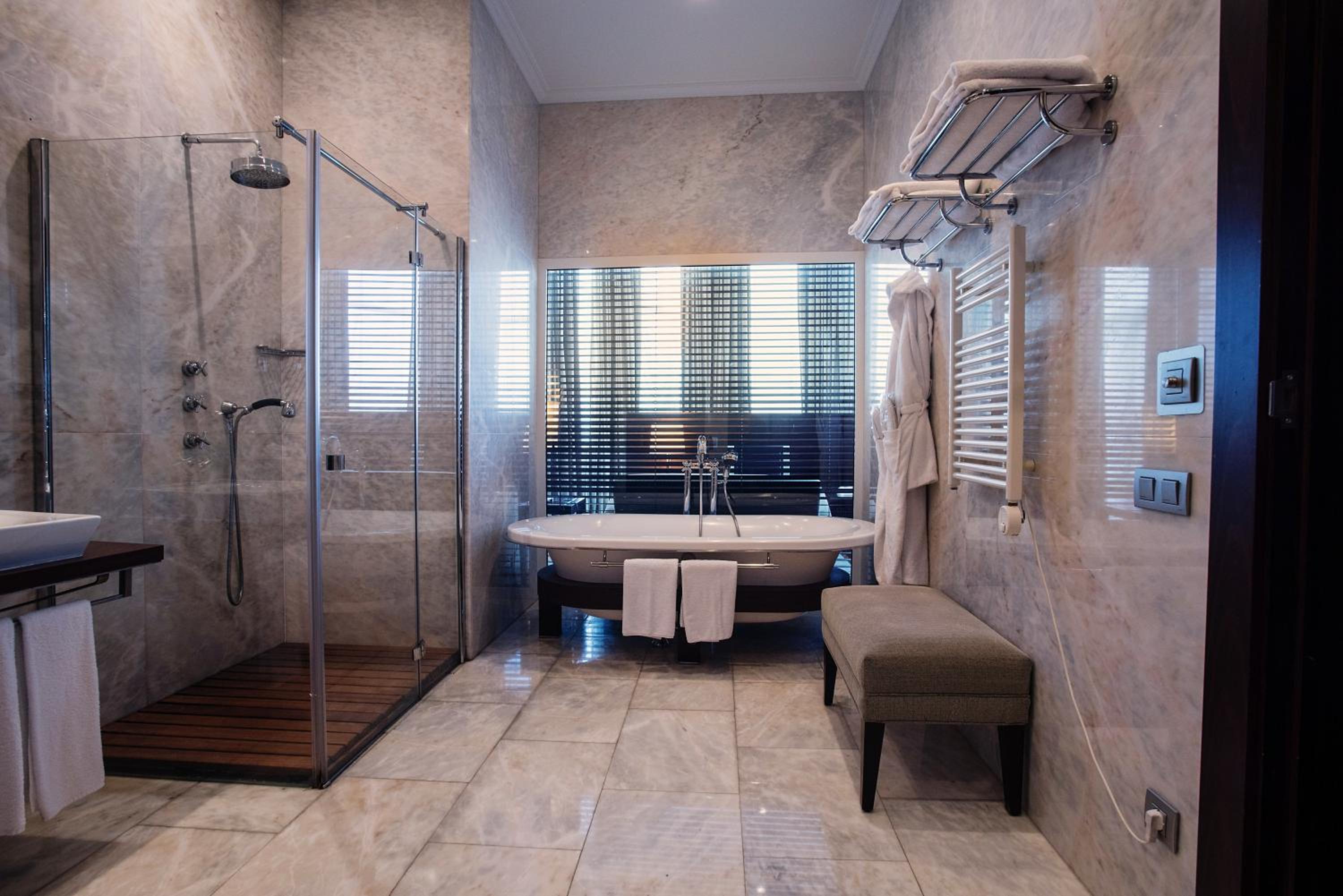Junior Suite with Sea View - Photo 4