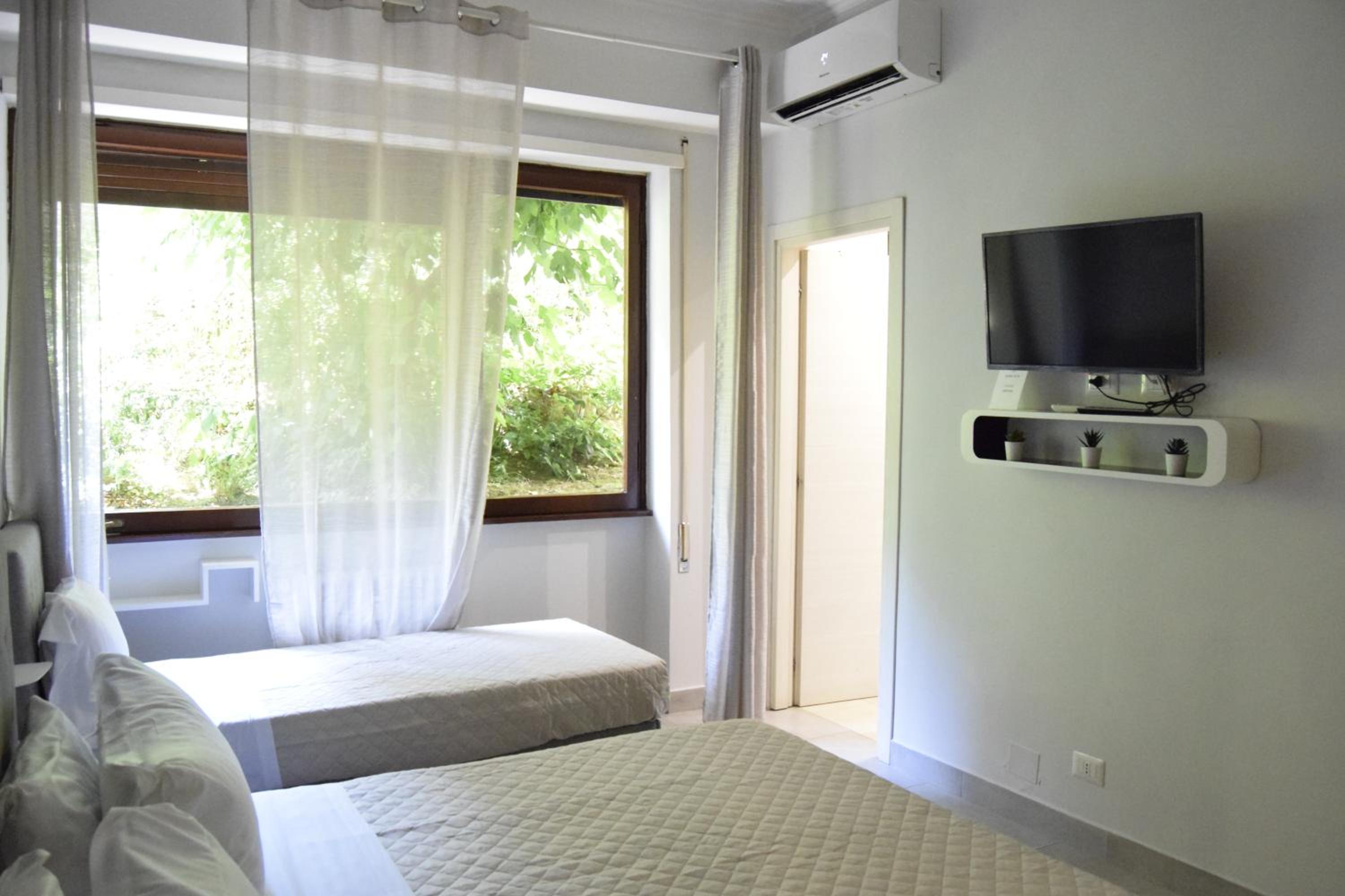 Triple Room with View
