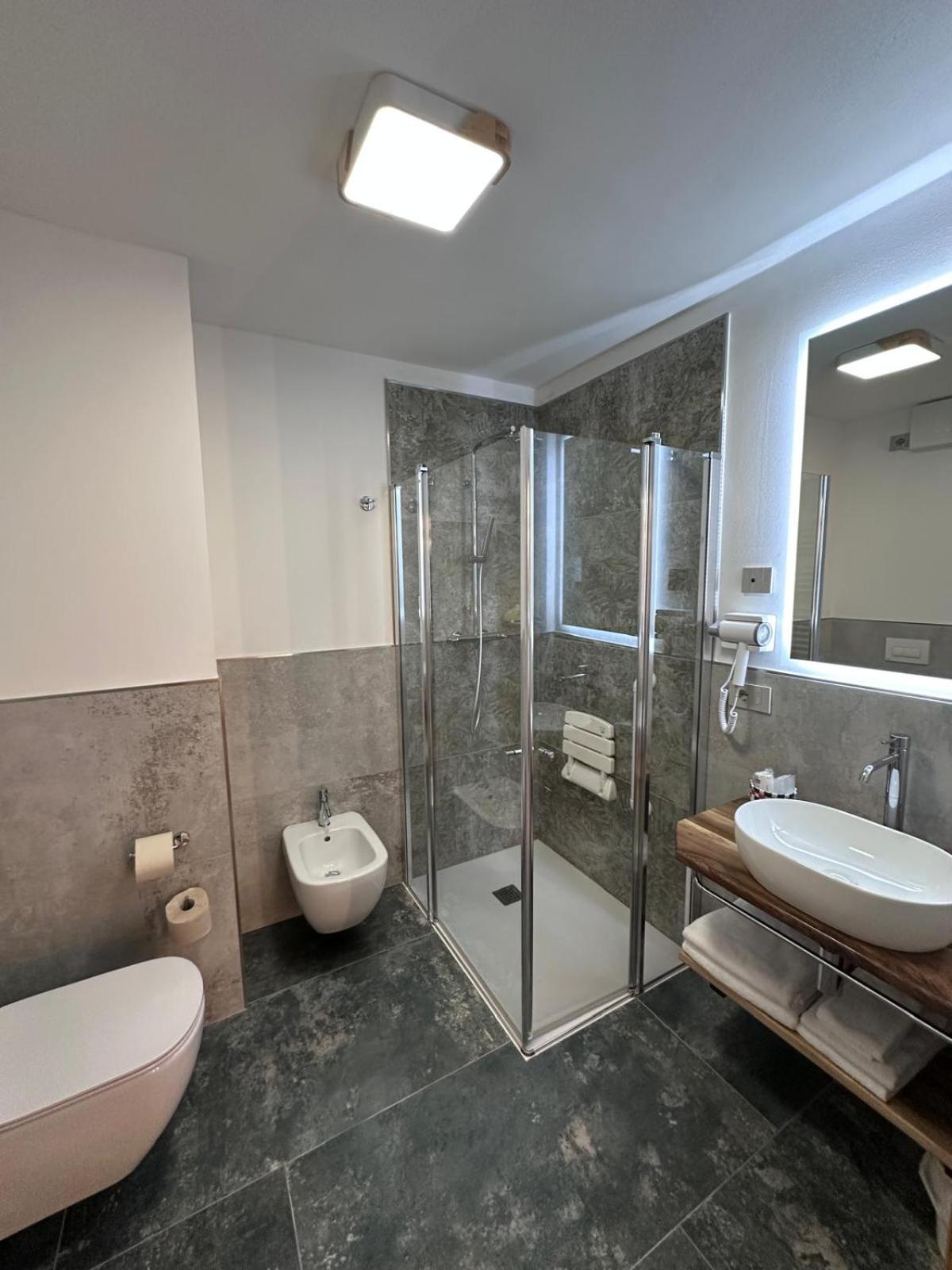 Superior Double or Twin Room with Terrace photo 3