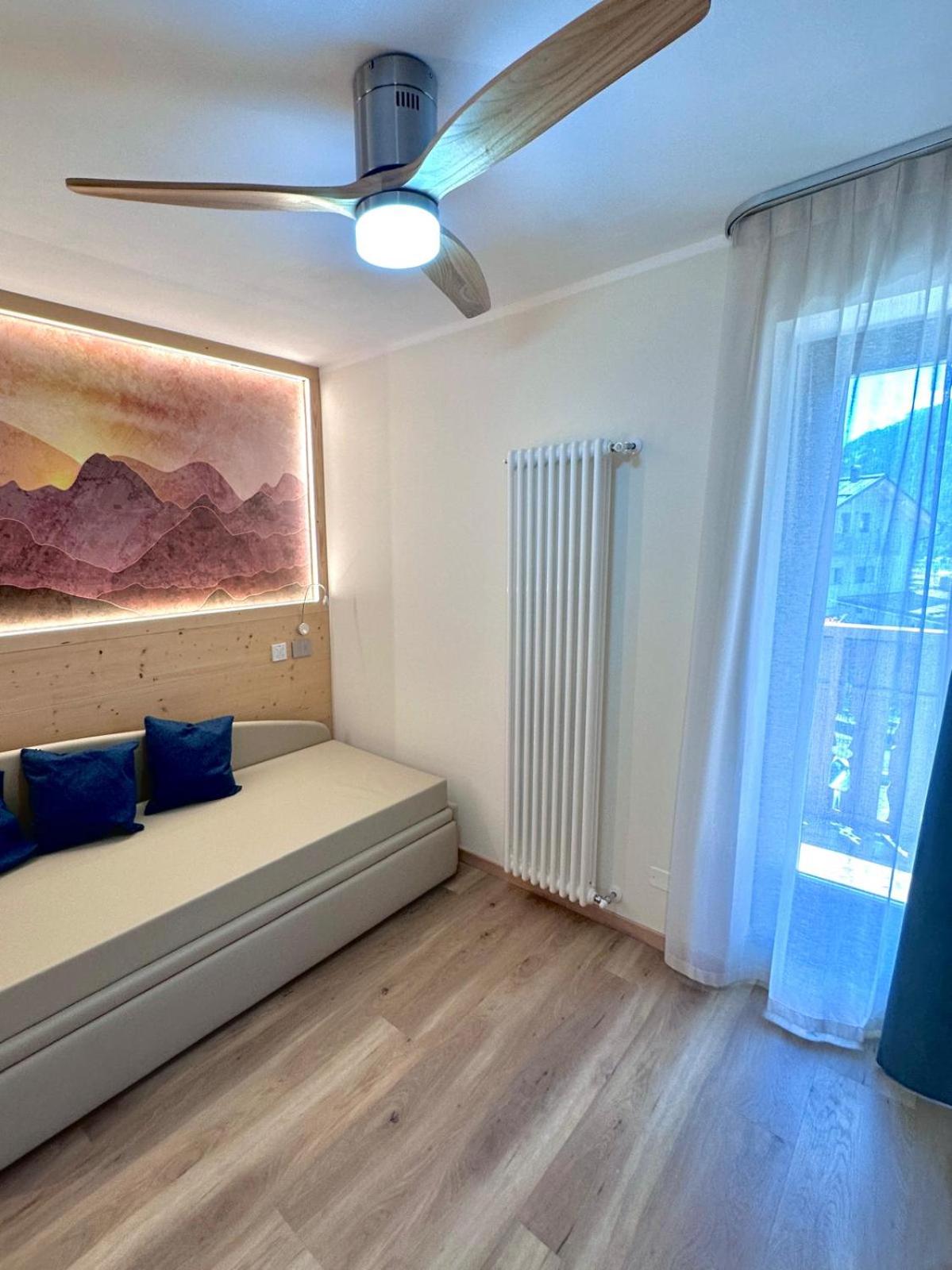 Junior Suite with Balcony photo 2