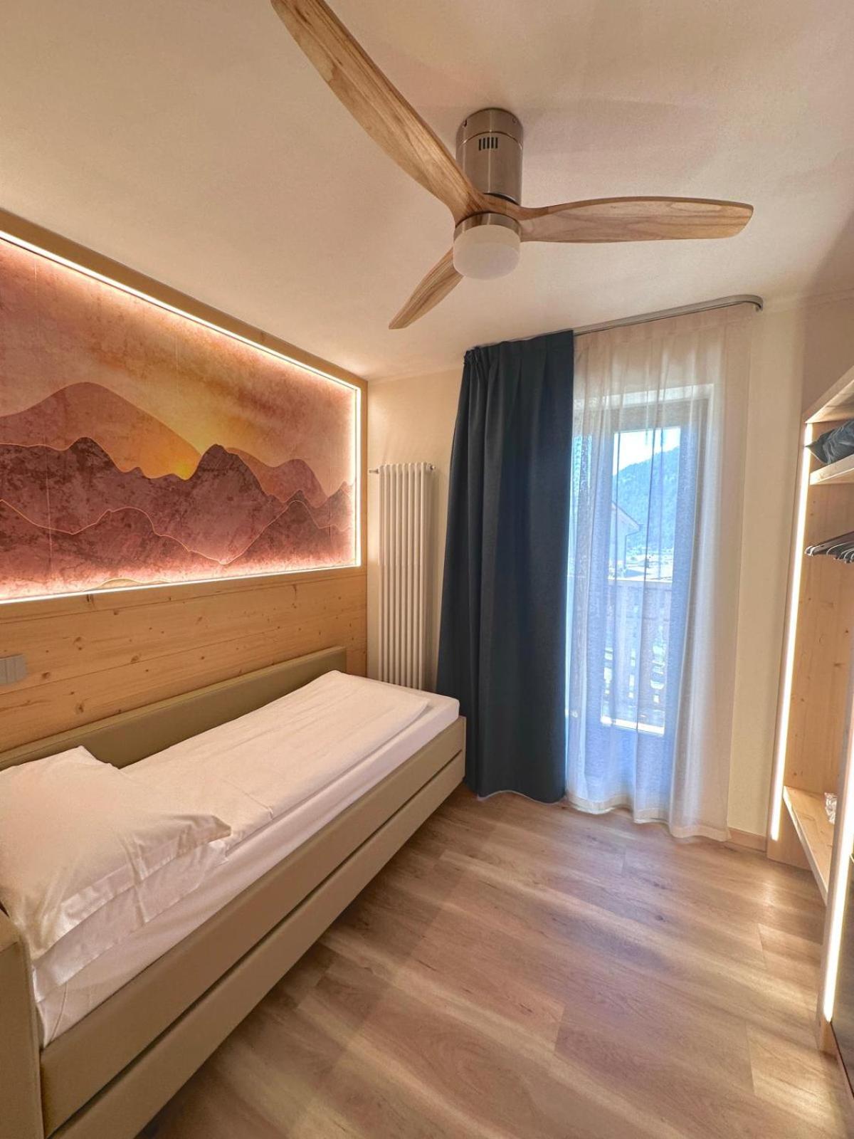 Superior Triple Room photo 3