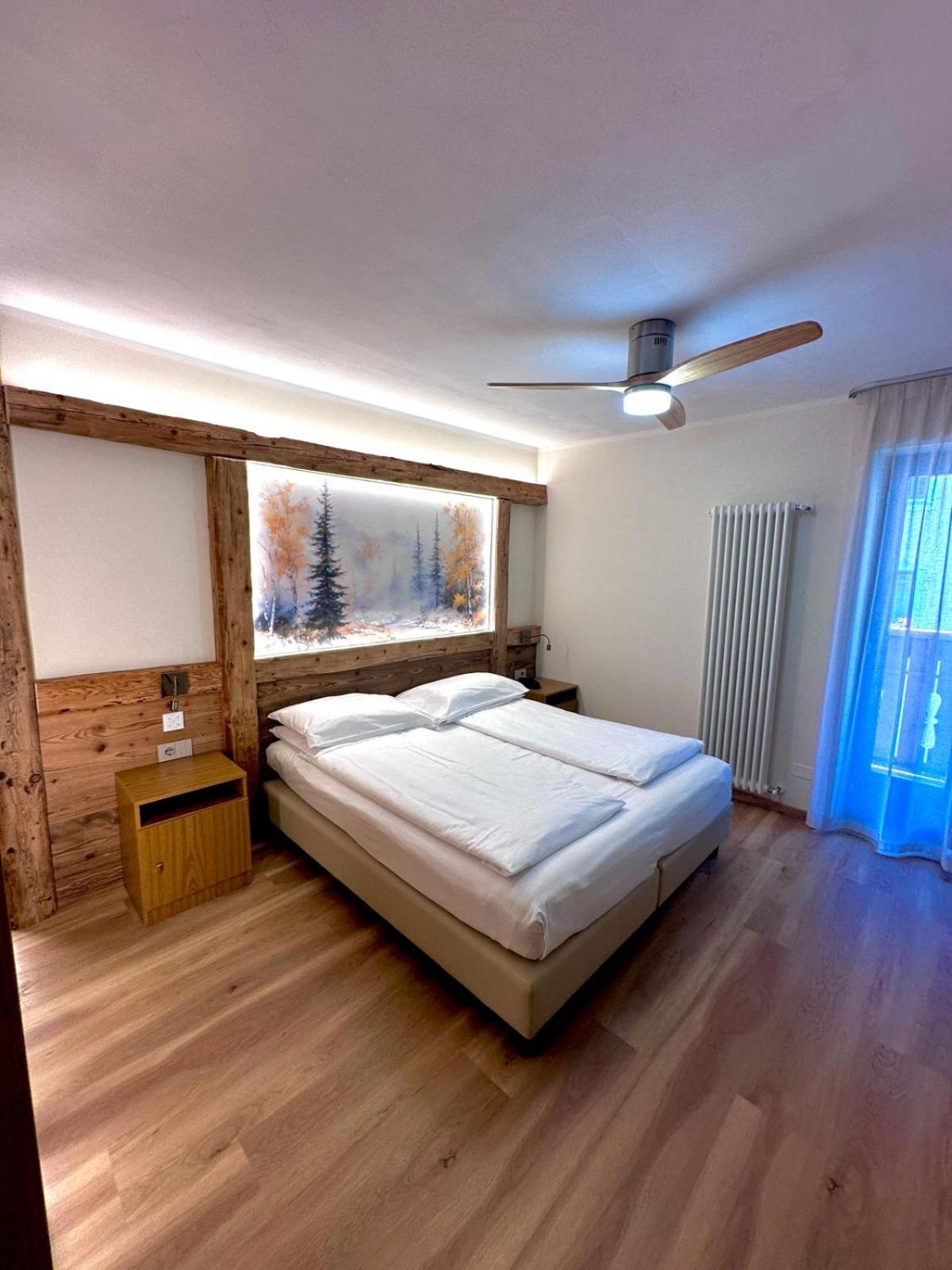 Superior Double or Twin Room with Terrace photo 2
