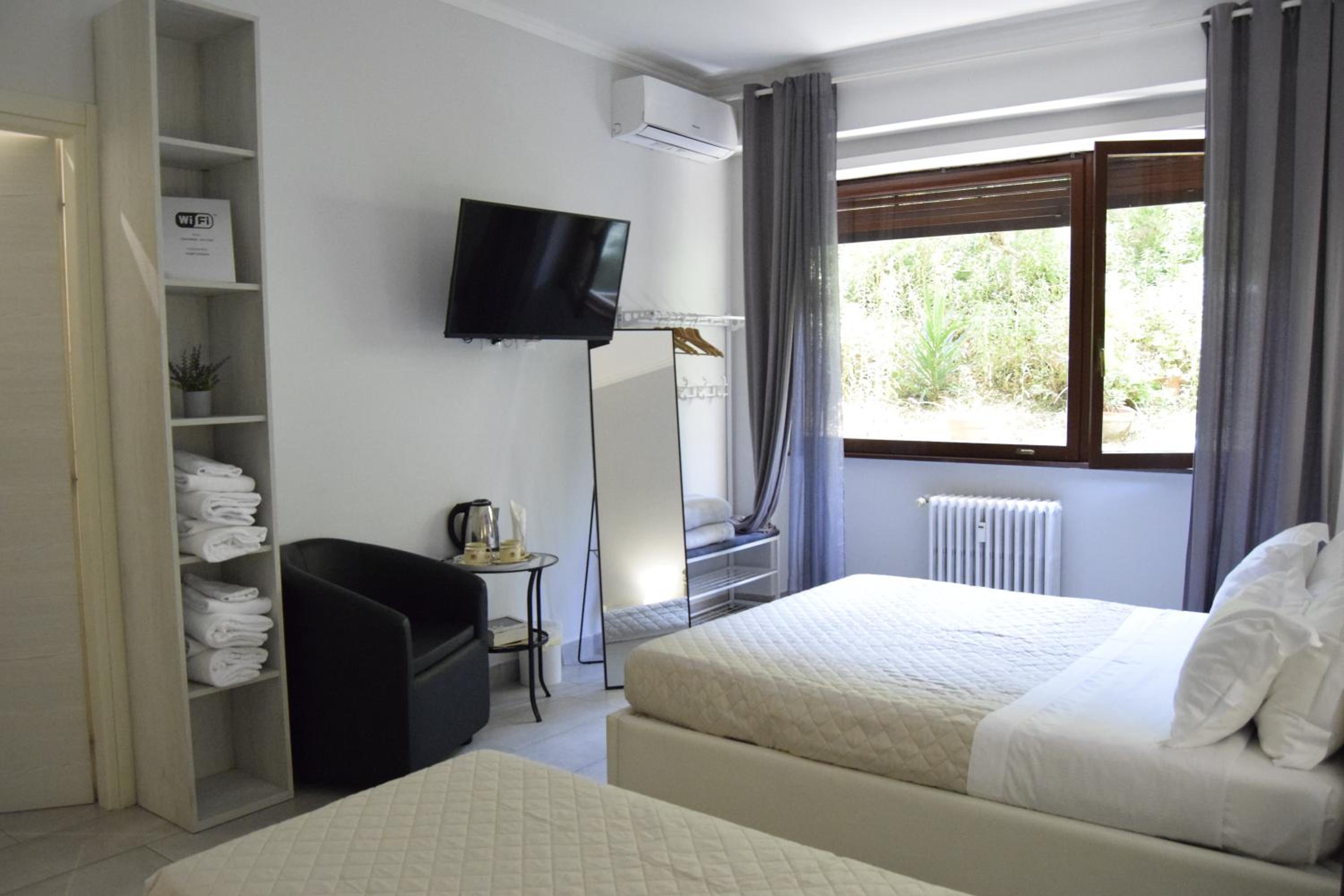 Quadruple Room with Garden View photo 3