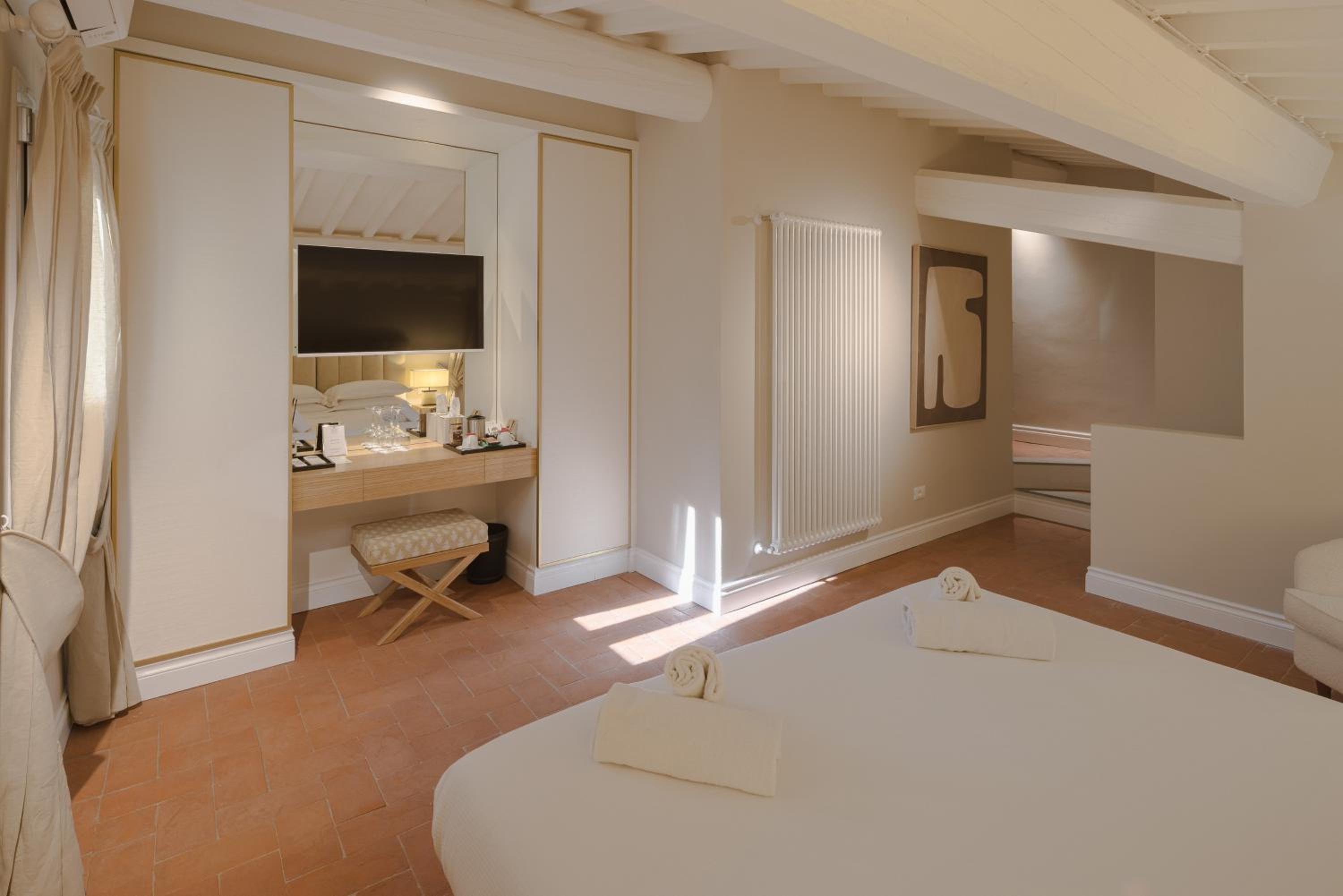 Standard Queen Room photo 1