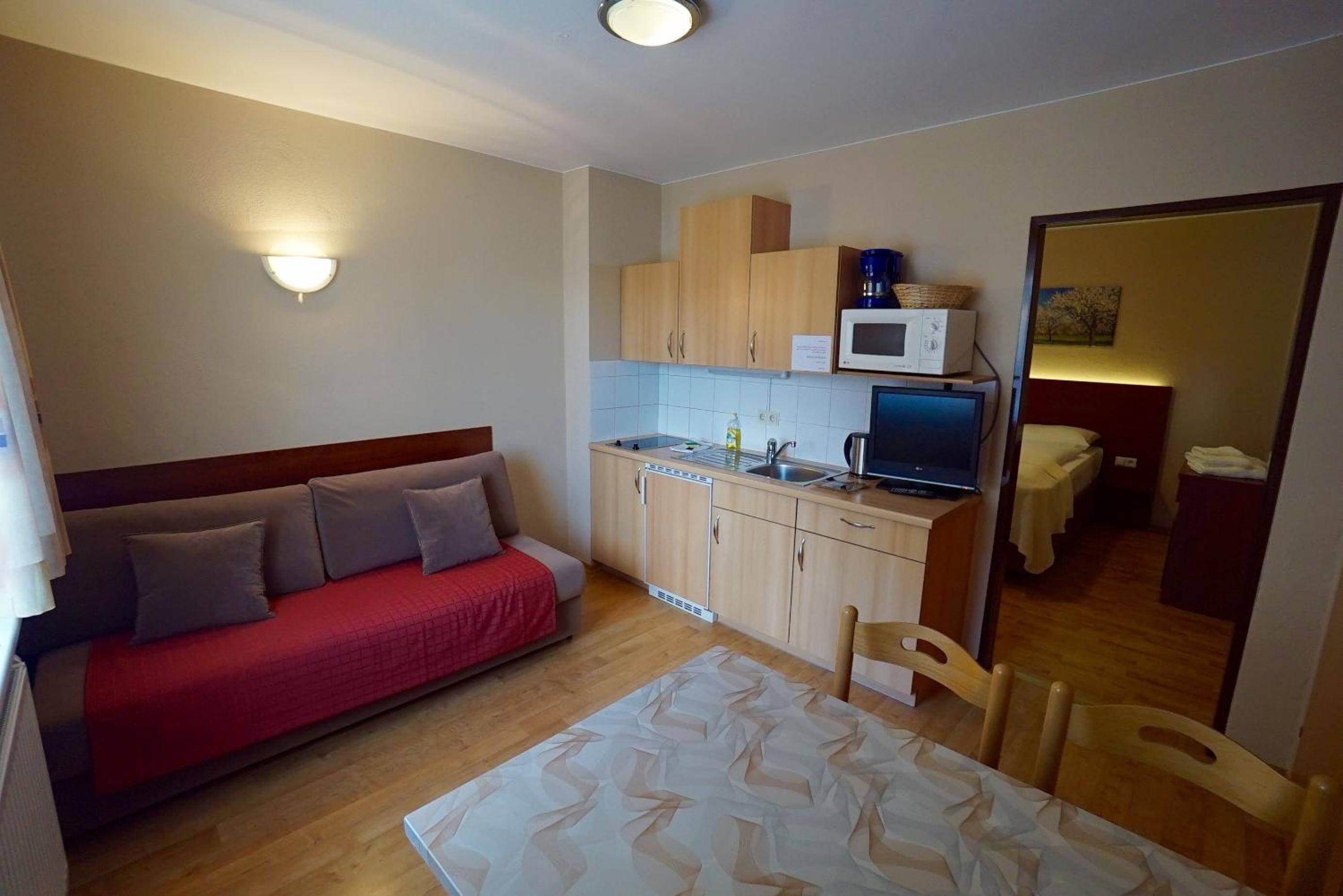 Apartment photo 3