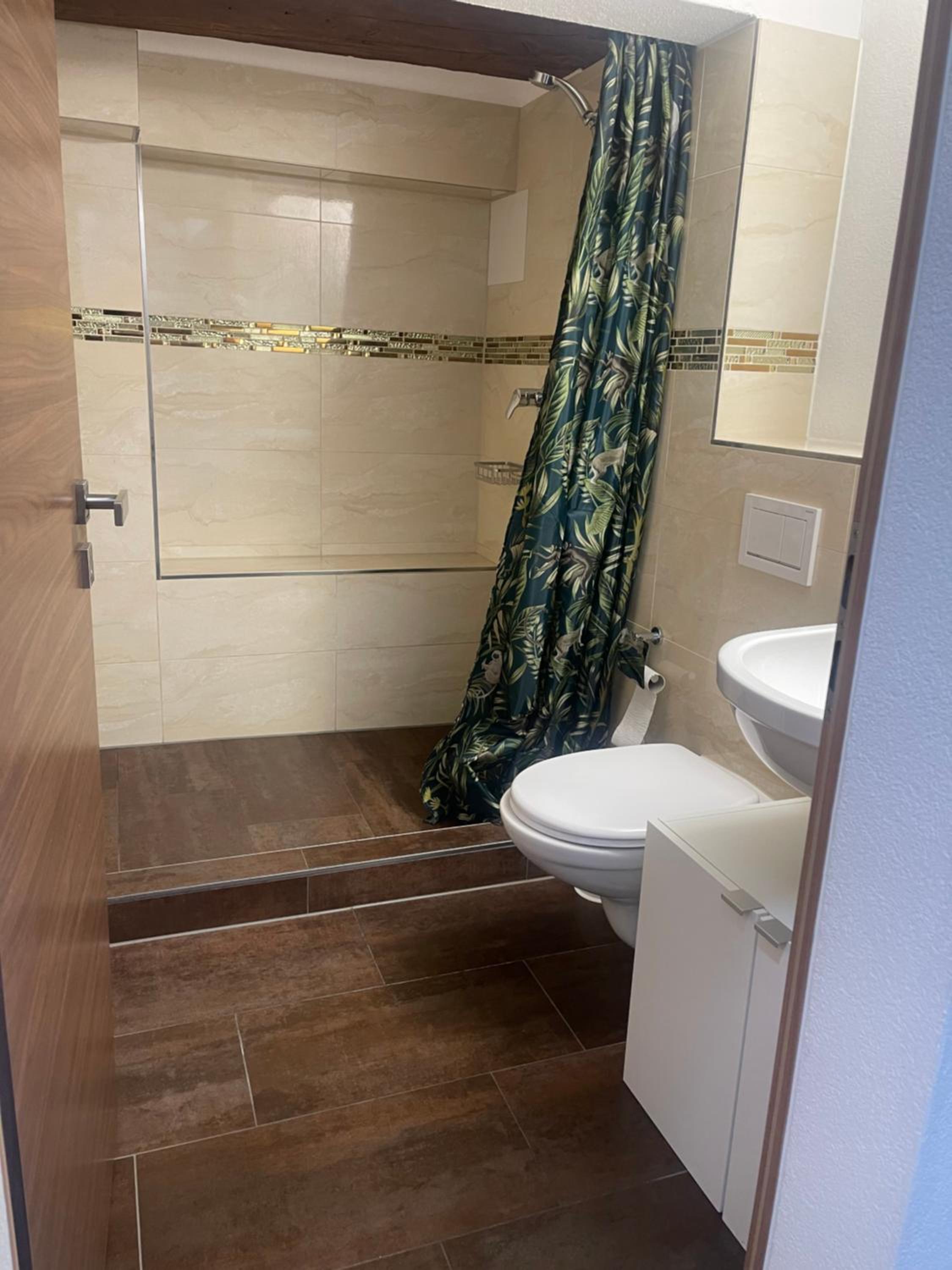 Apartment - Split Level