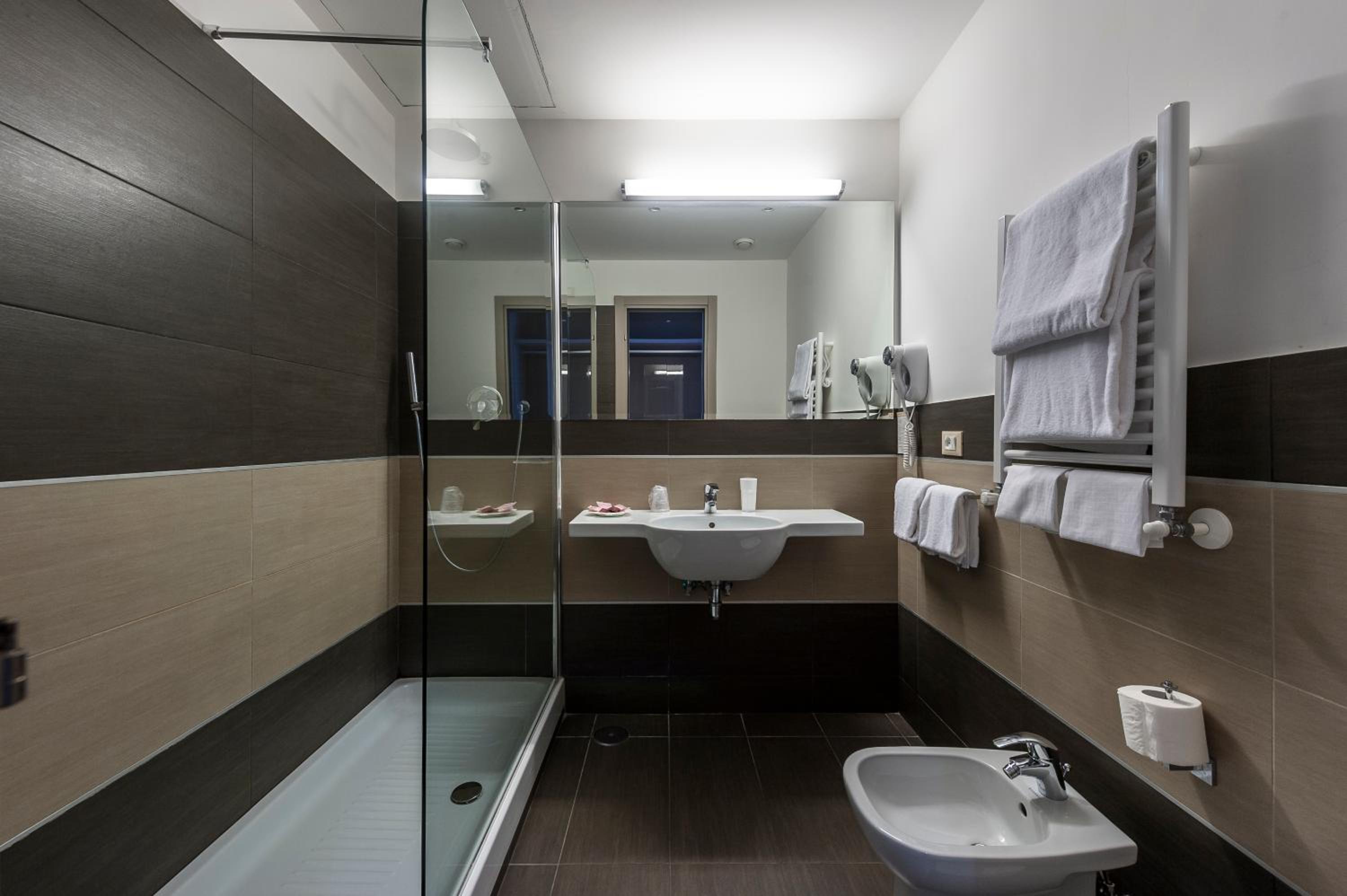 Quadruple Room photo 2