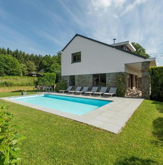 Villa with Private Pool photo 2