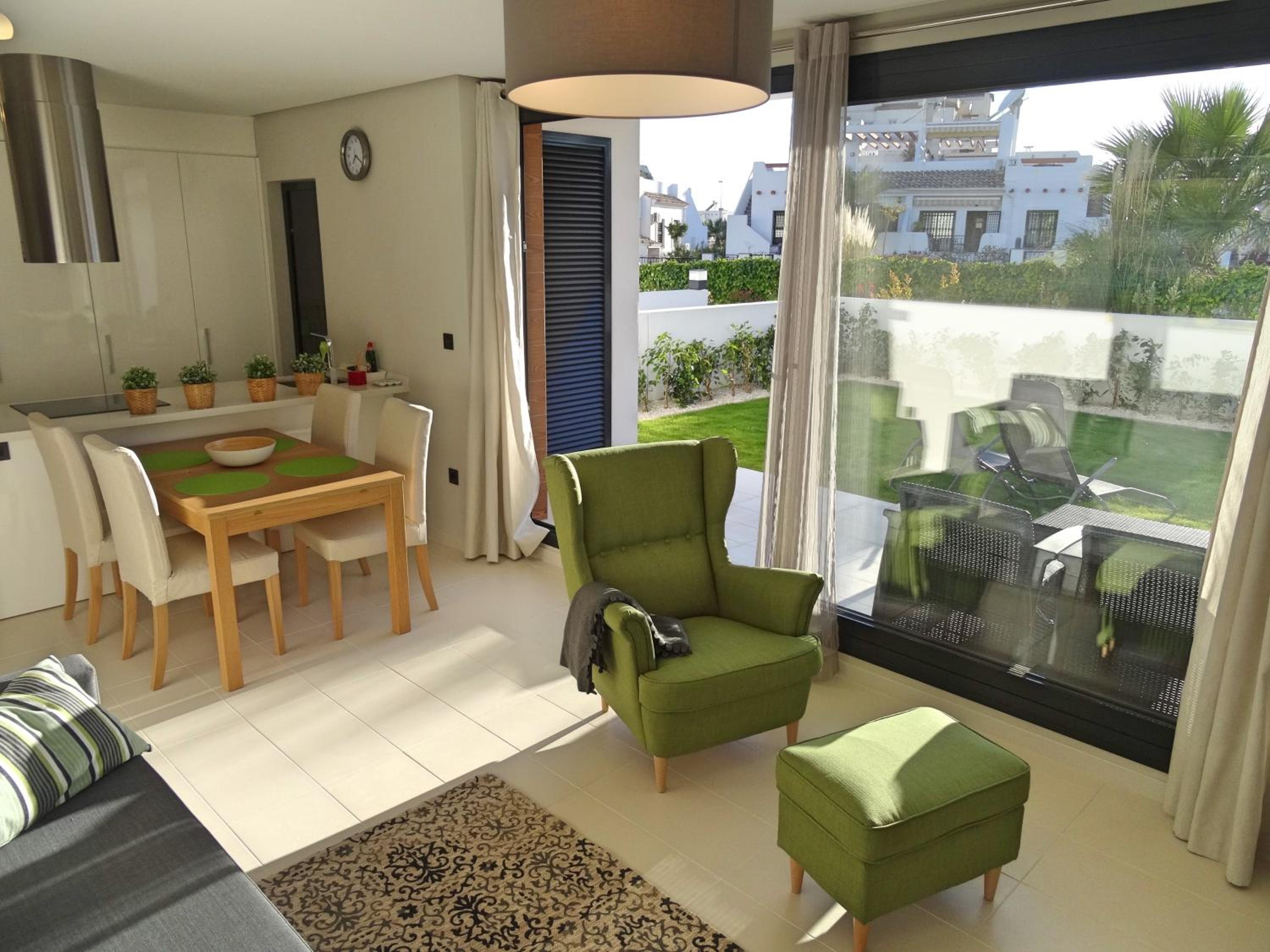 Apartamento con vista al jardín