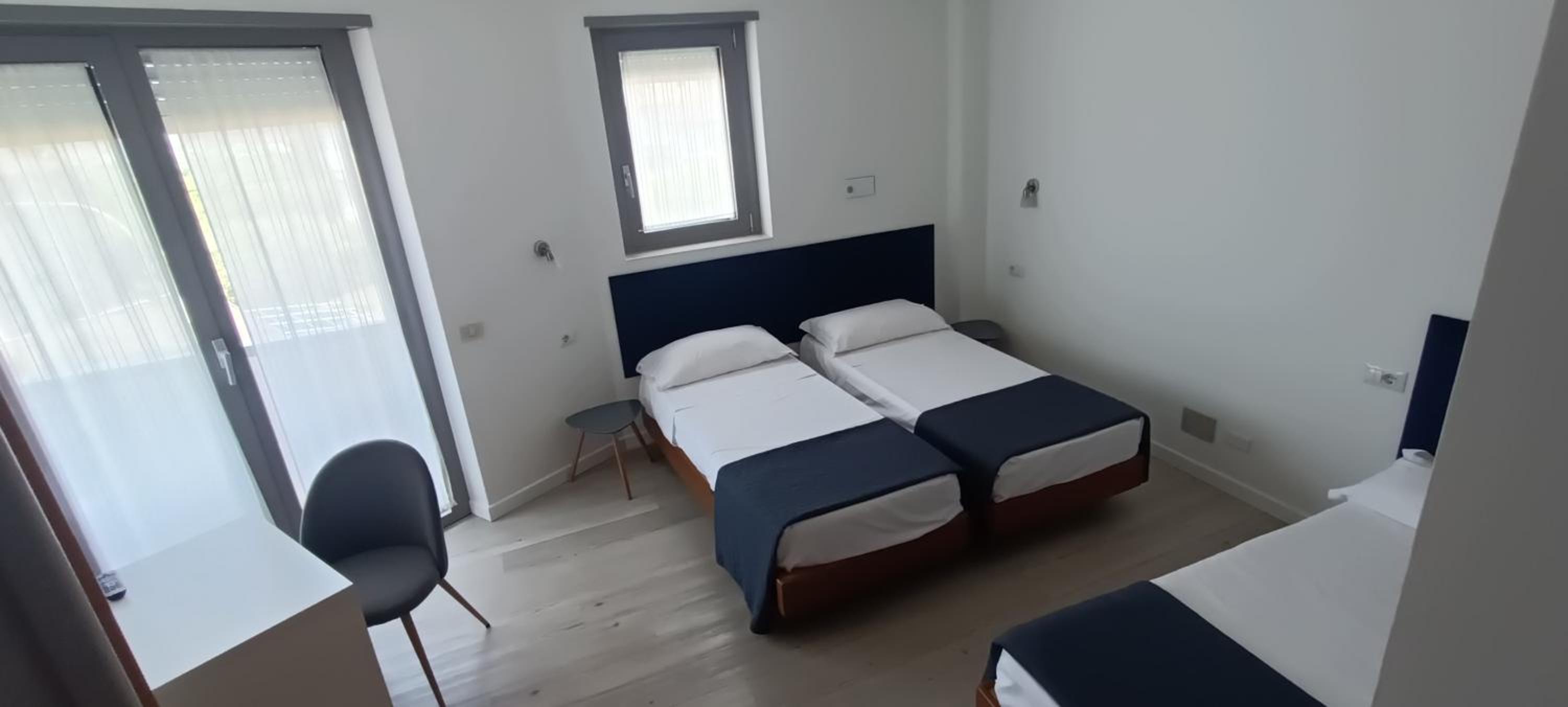 Triple Room photo 2