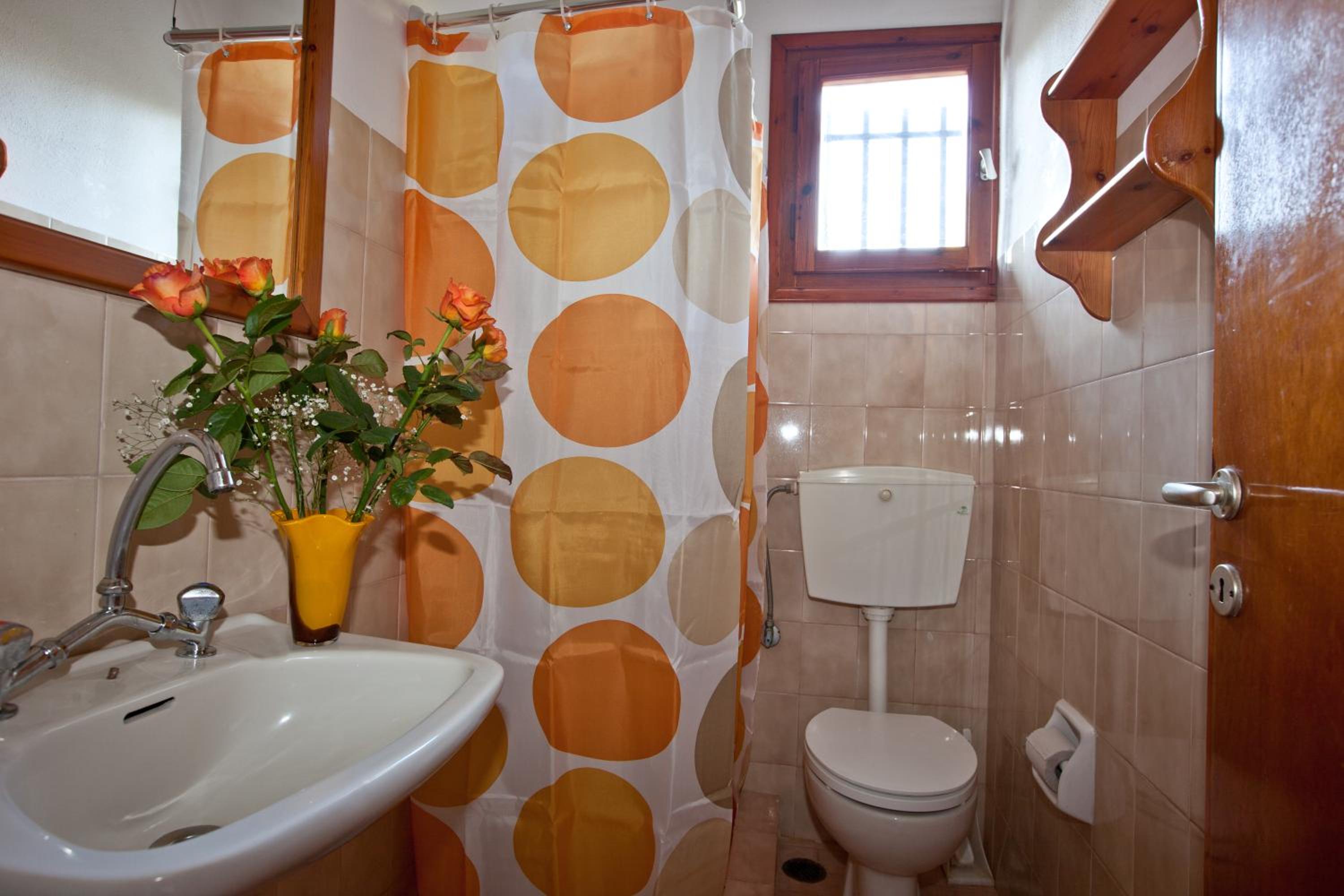 Triple Room with Garden View photo 2