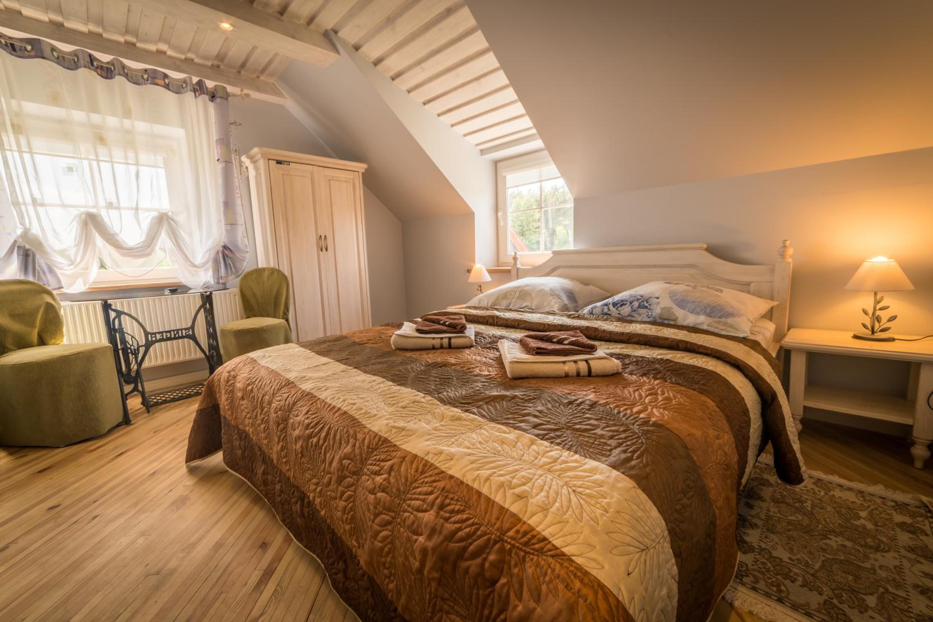 Double Room - Photo 2