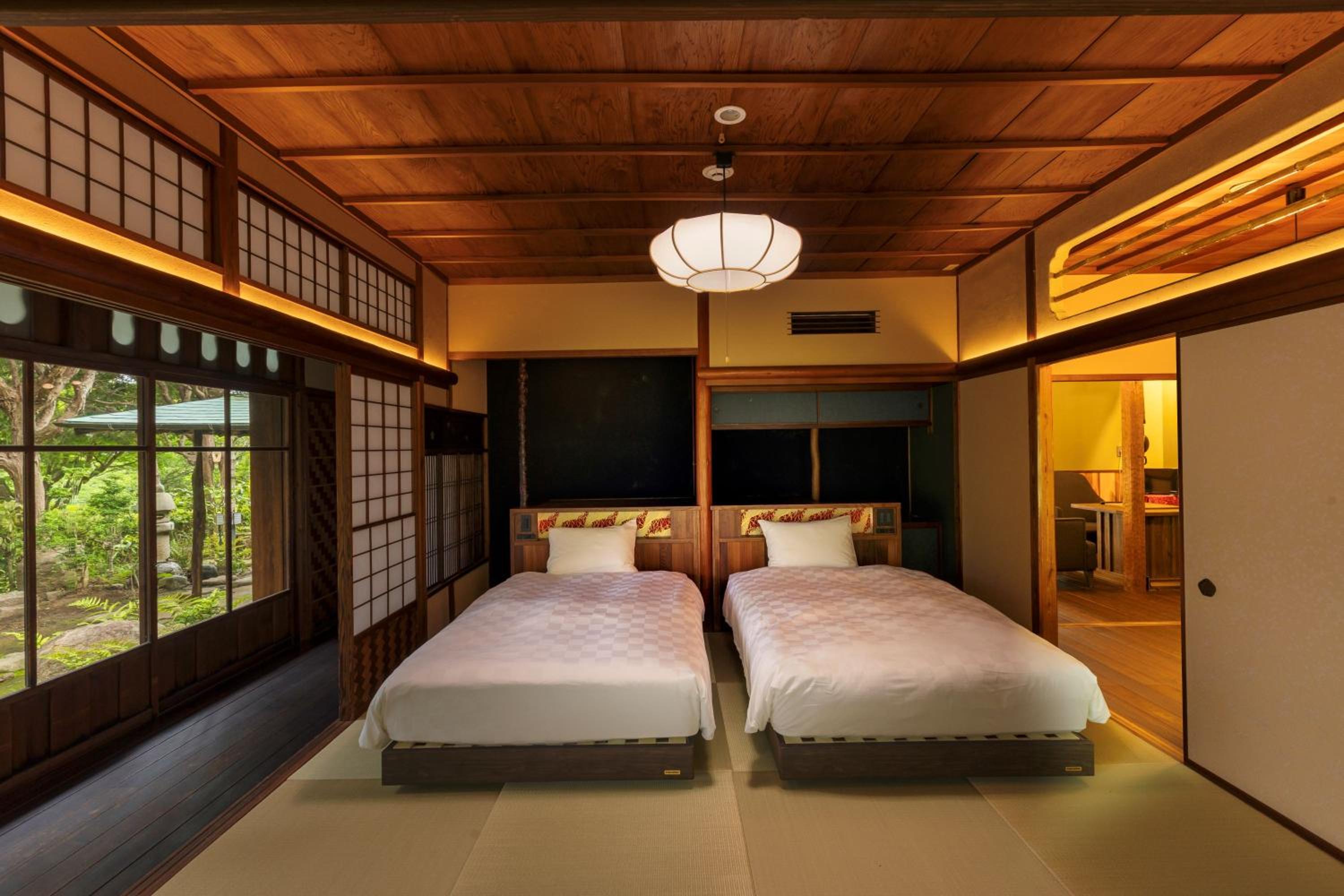 One-Bedroom Suite - Photo 2