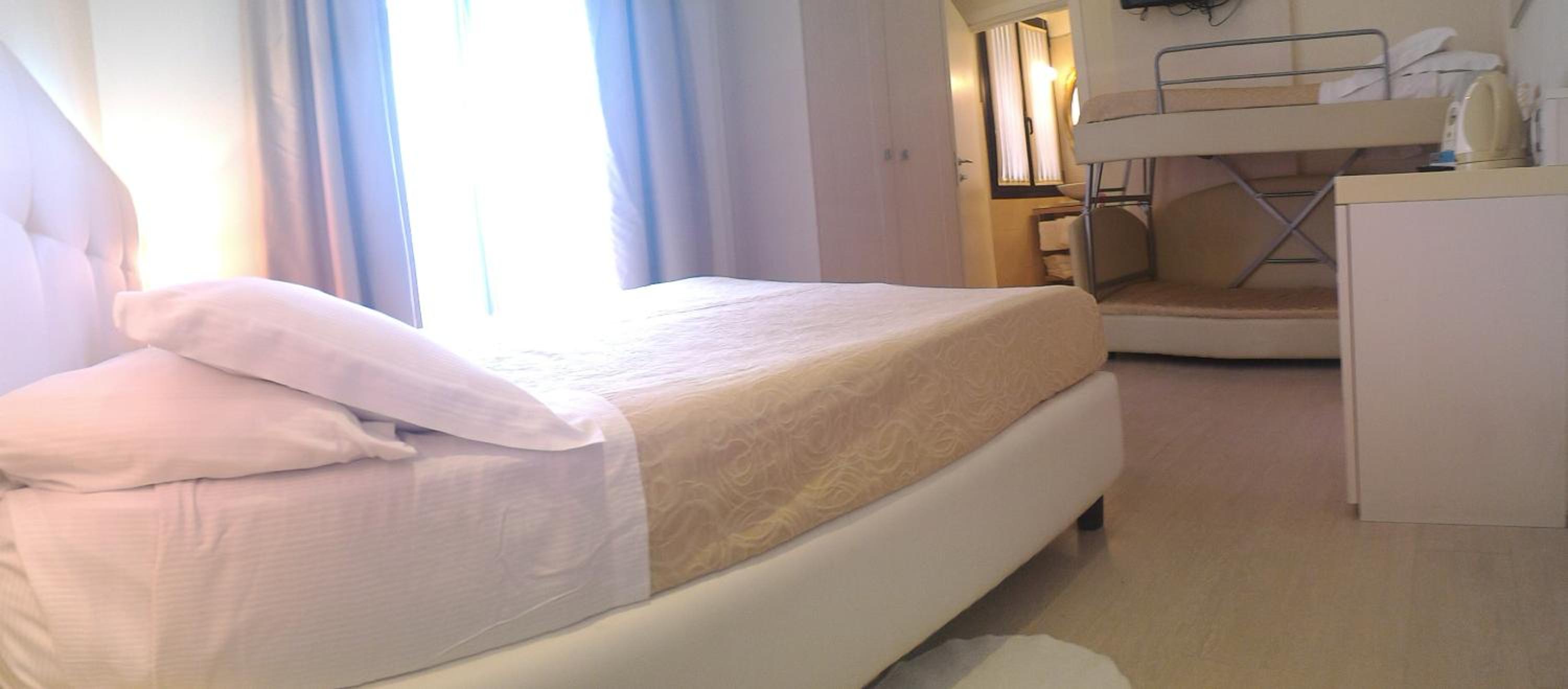 Triple Room - Photo 3