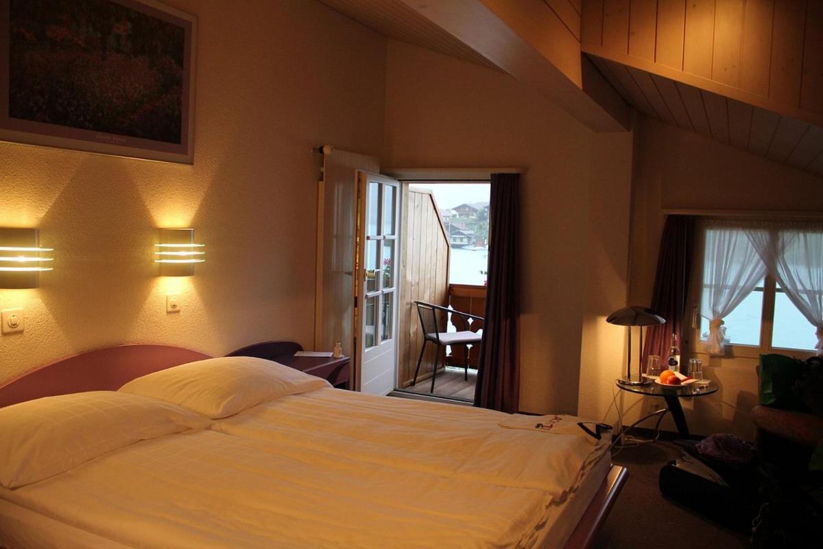 Budget Double or Twin Room with Lake View