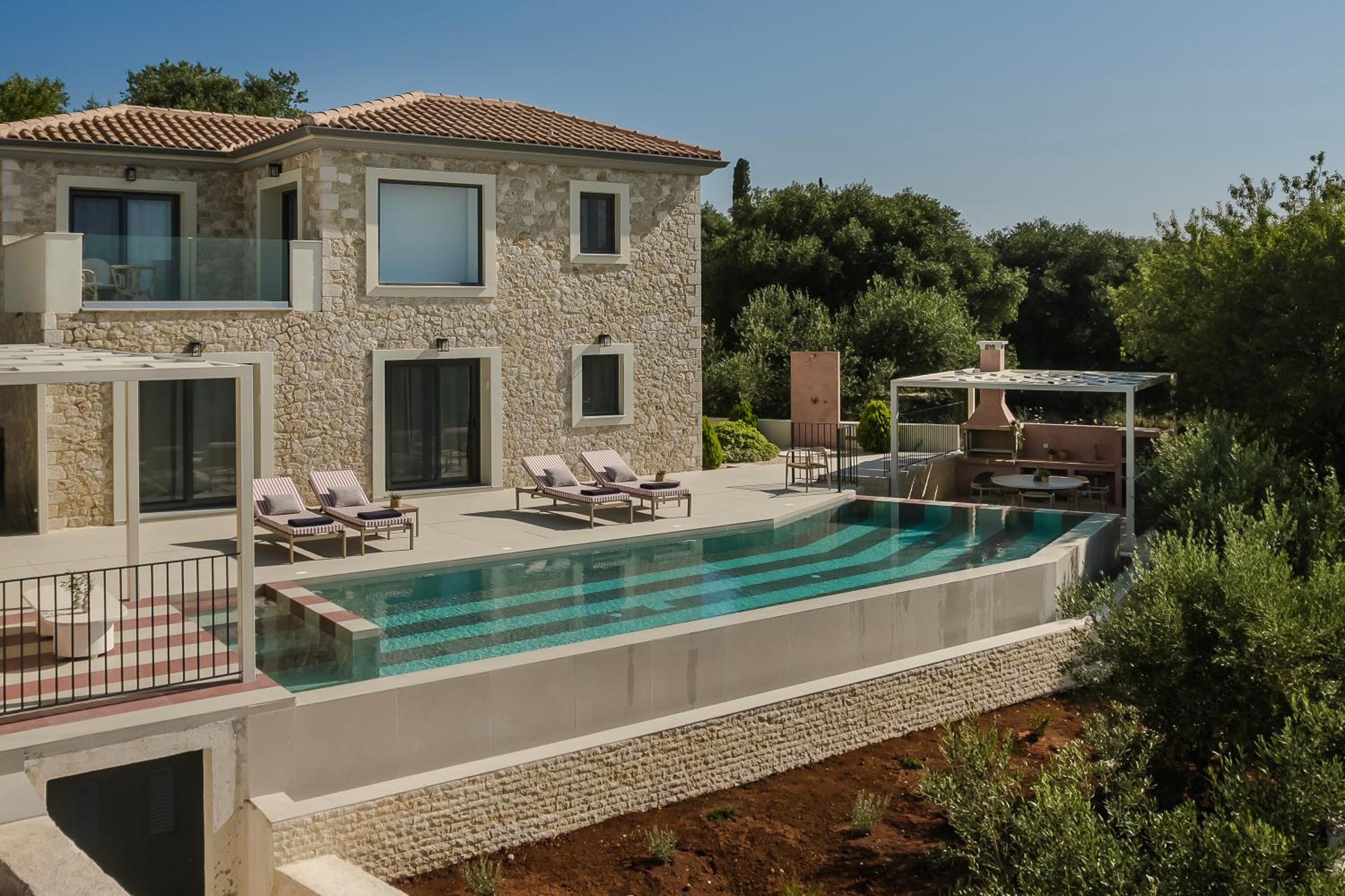 Villa With Sea View photo 2