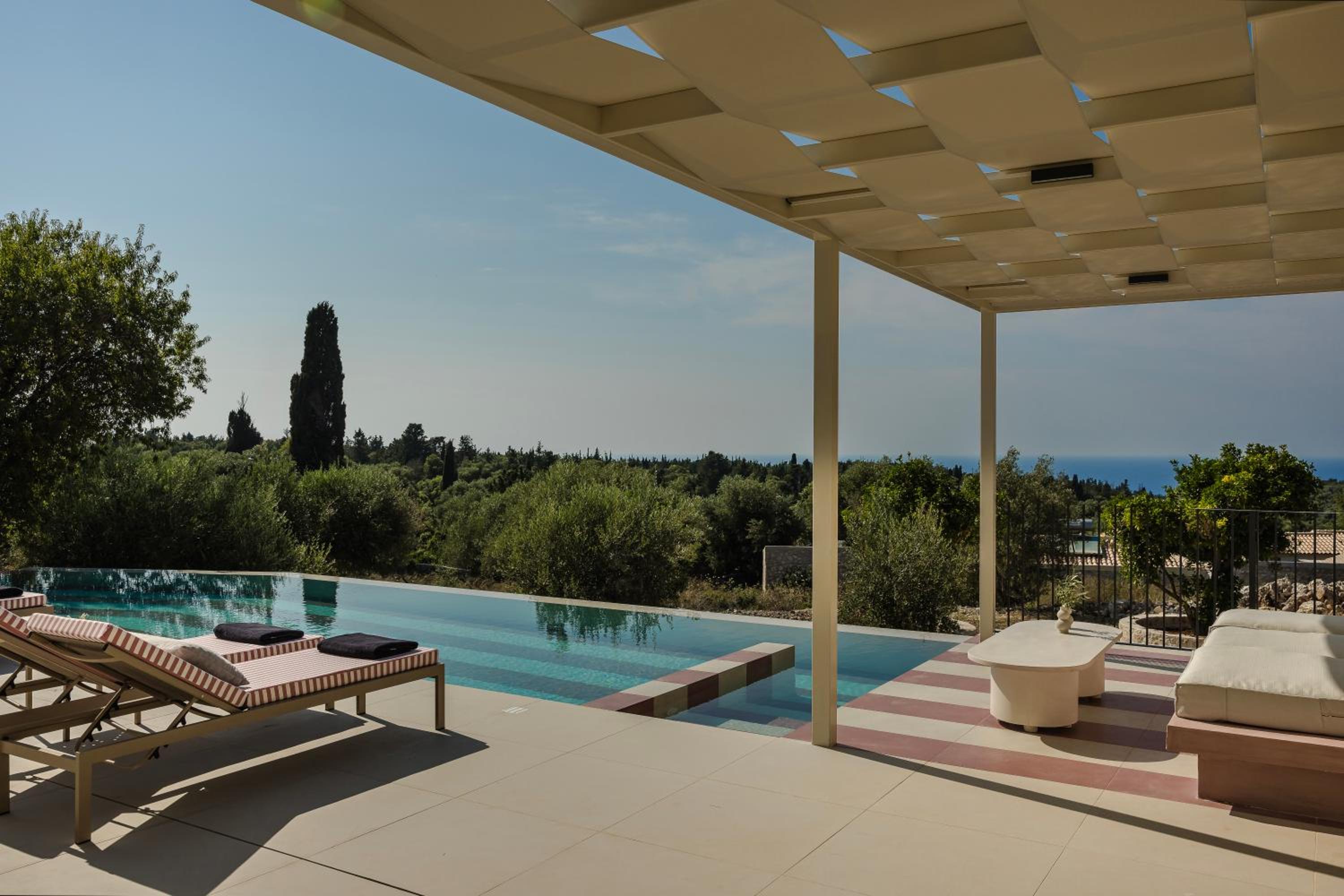 Villa With Sea View photo 3