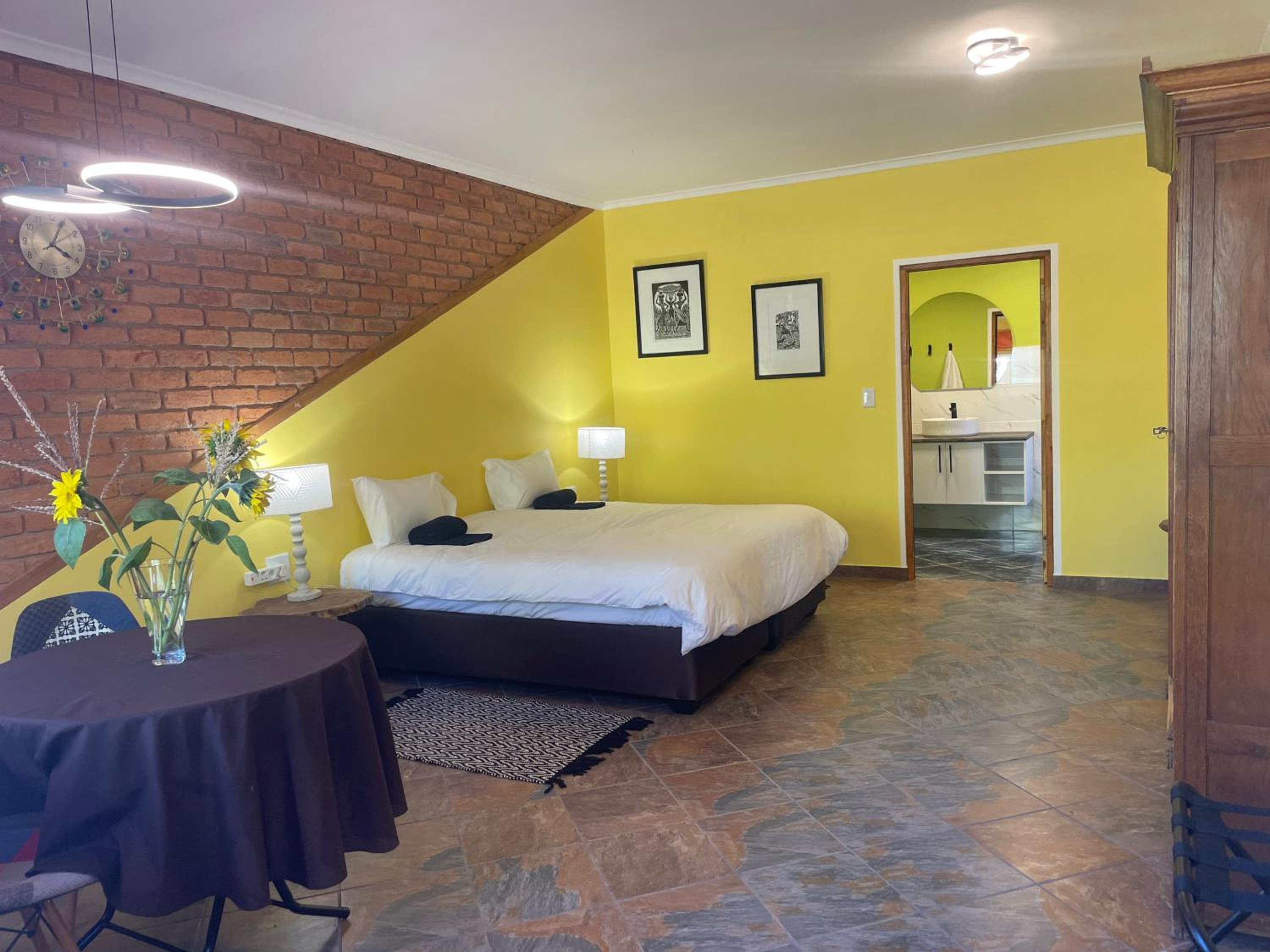 Double Room with Private Bathroom