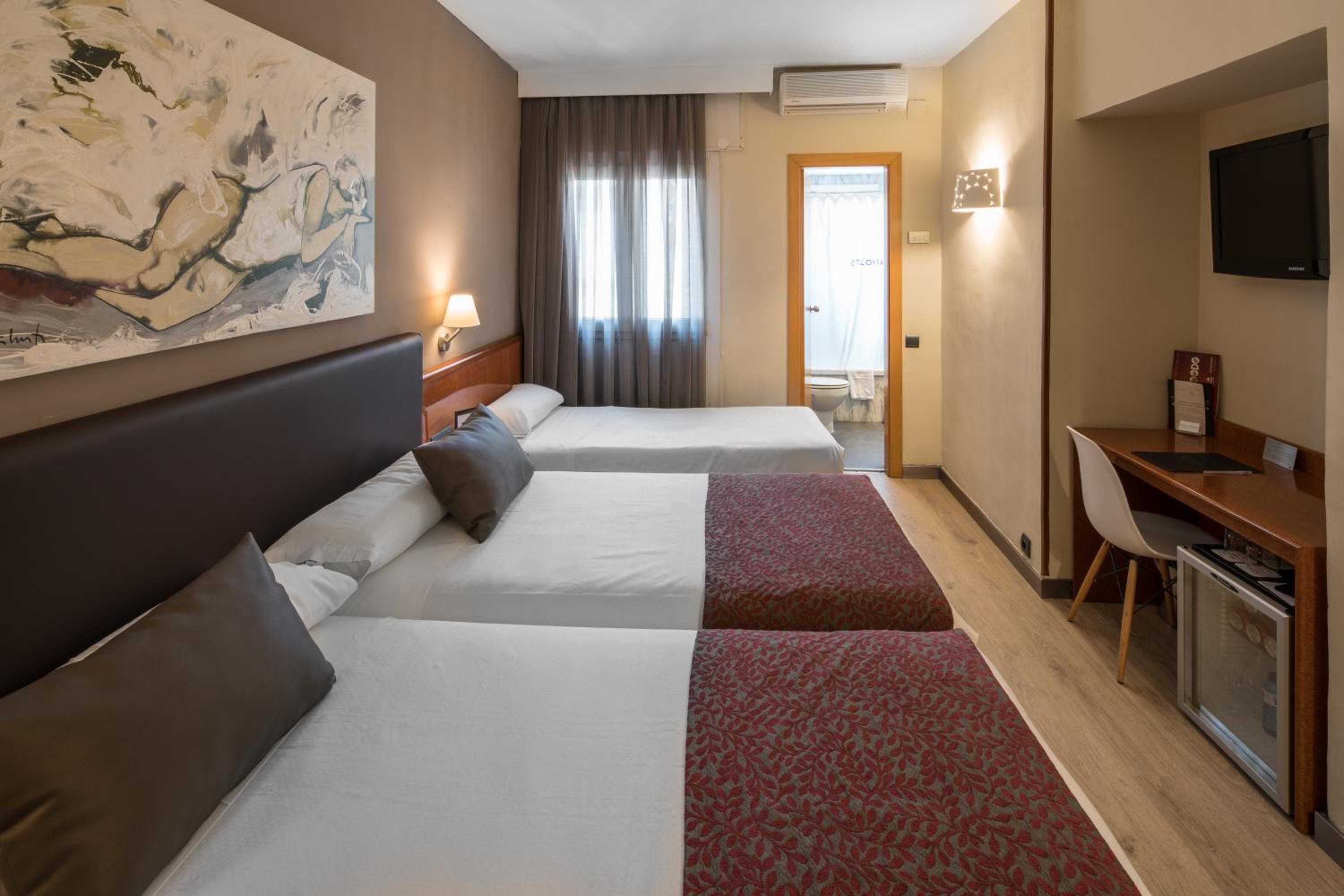 Triple Room photo 2
