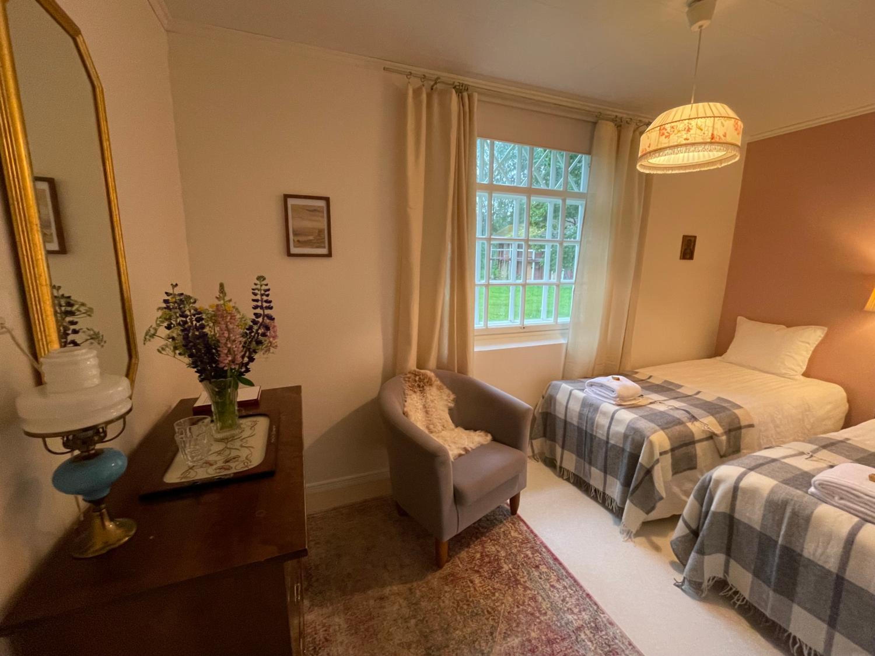 Small Double or Twin Room photo 1
