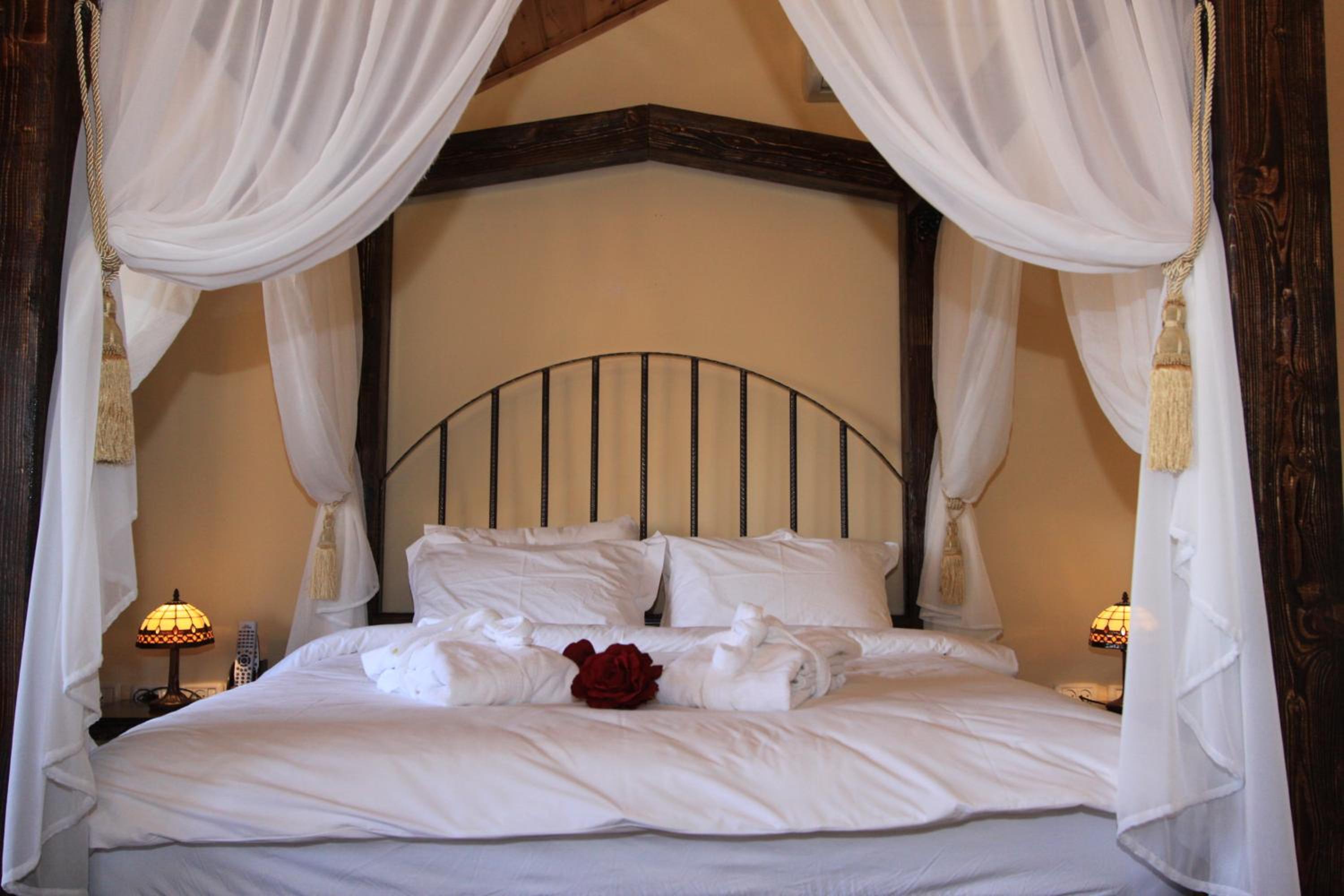 Deluxe Family Suite photo 1