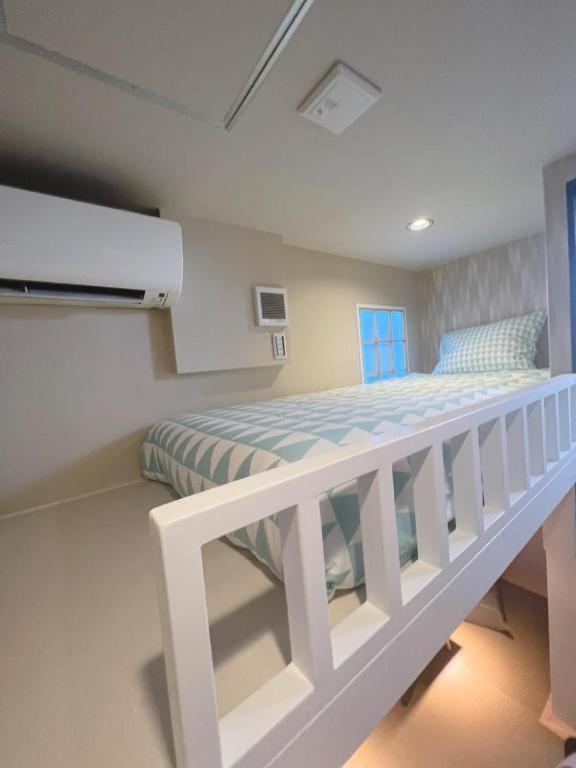 Single Room with Shower photo 3