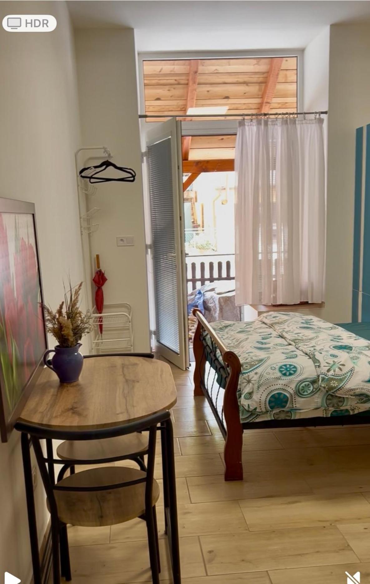 Double Room with Extra Bed photo 1