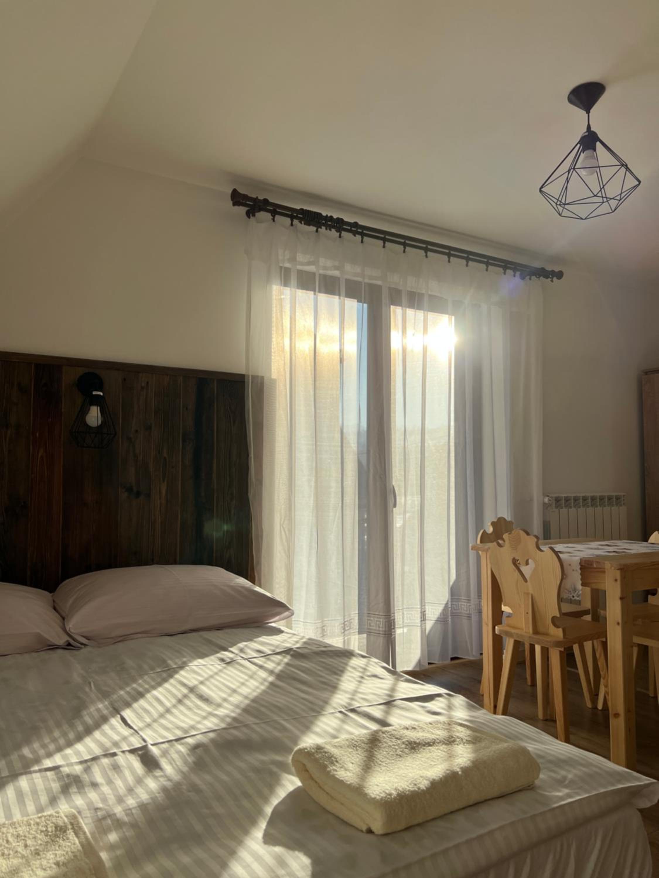 Apartment with Balcony photo 1