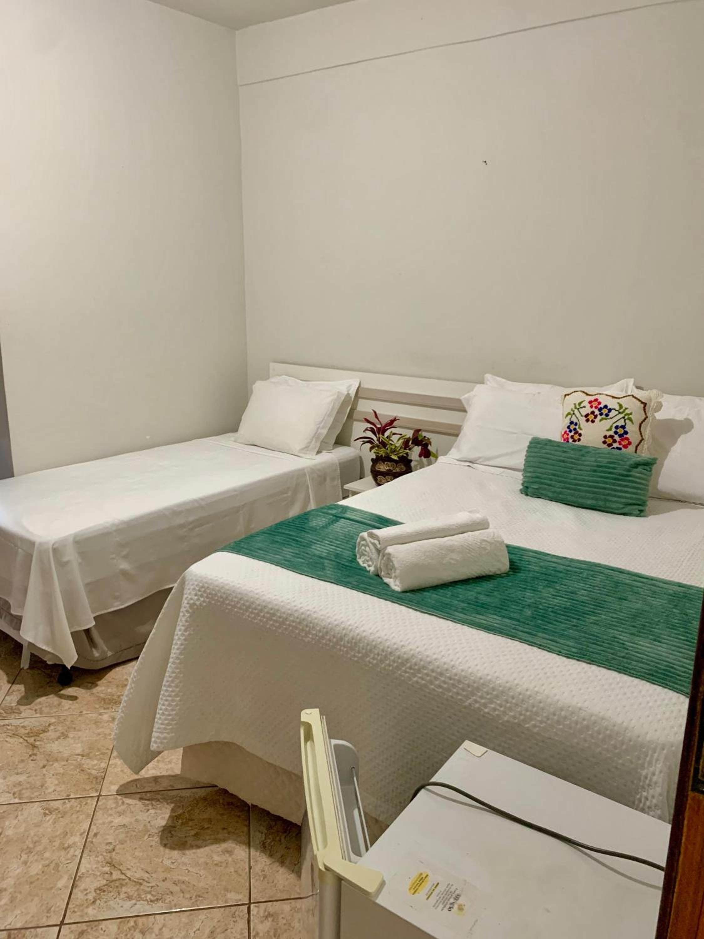 Double Room with Pool View - Photo 2