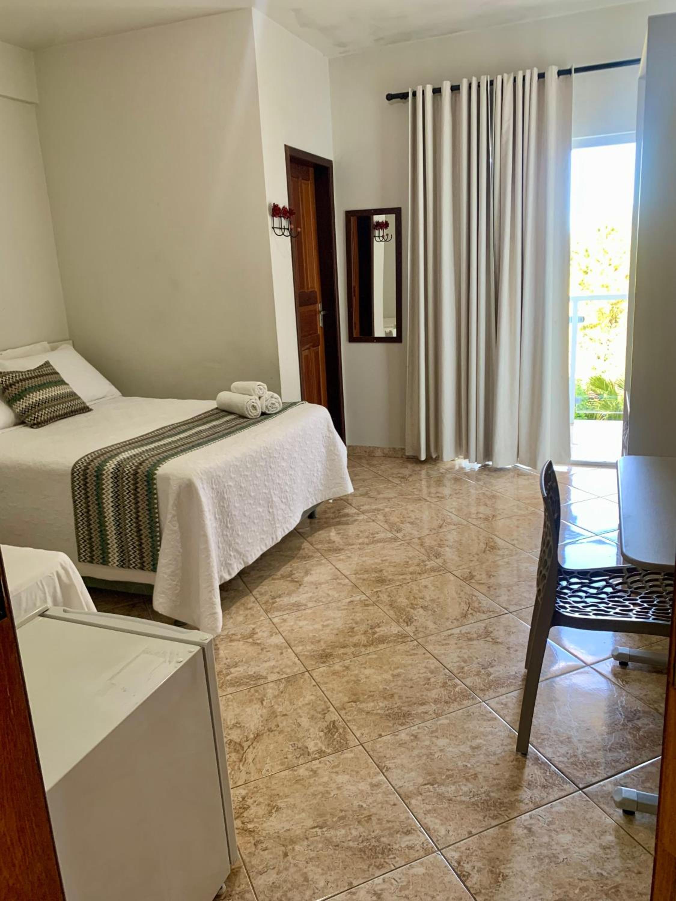 Triple Room with Pool View photo 2
