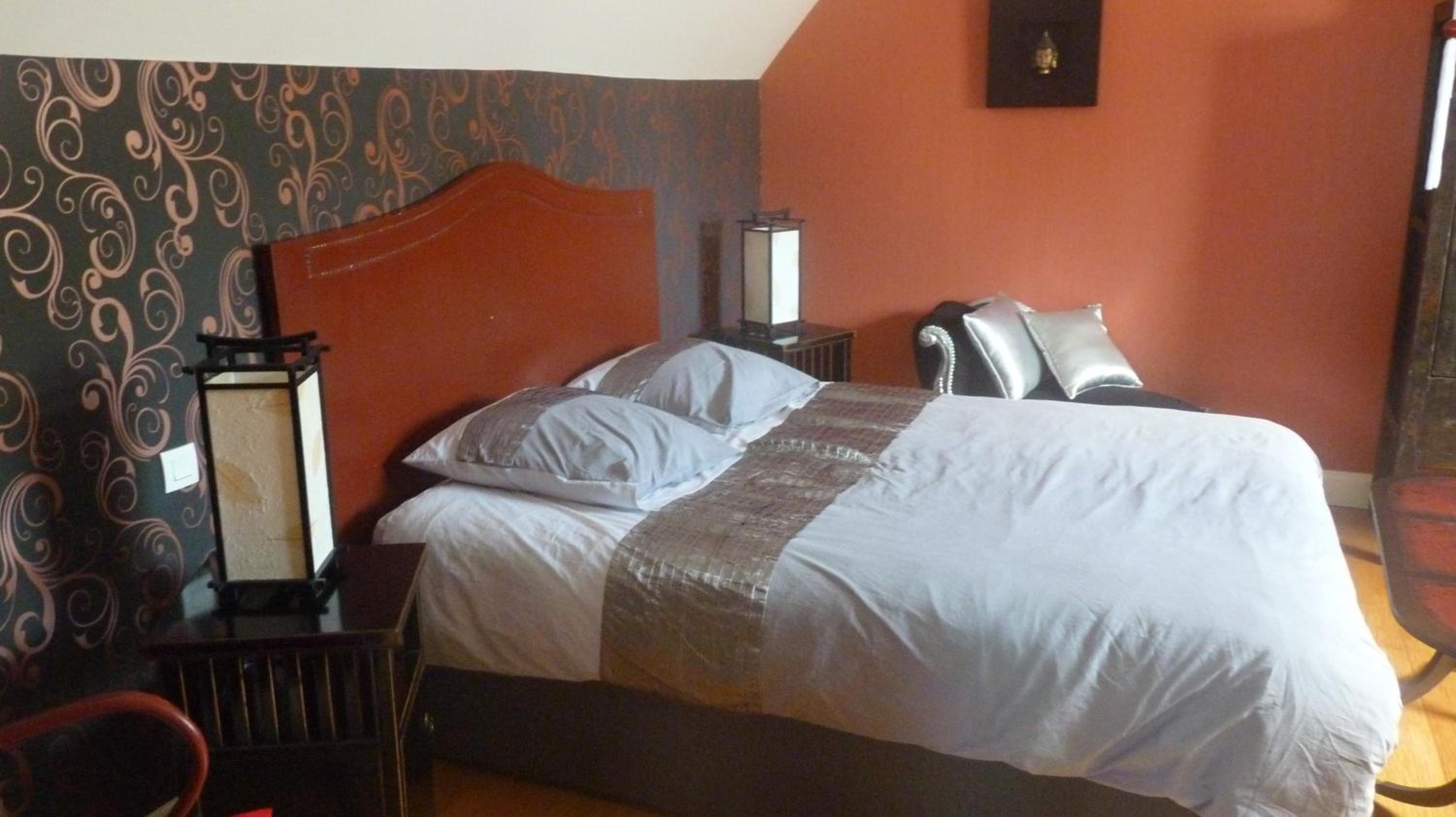 Deluxe Suite - Photo 14