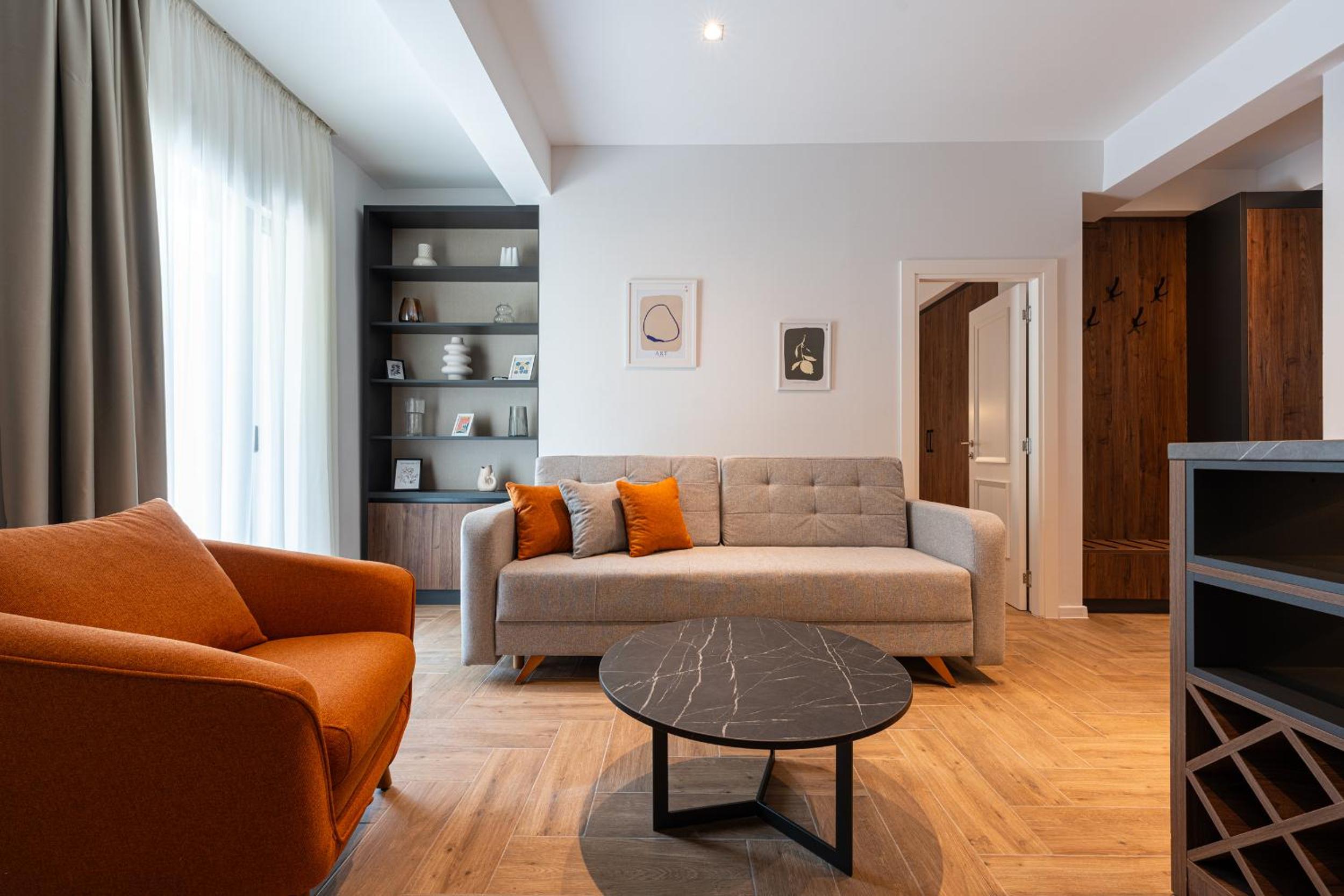 Apartment with Terrace photo 2