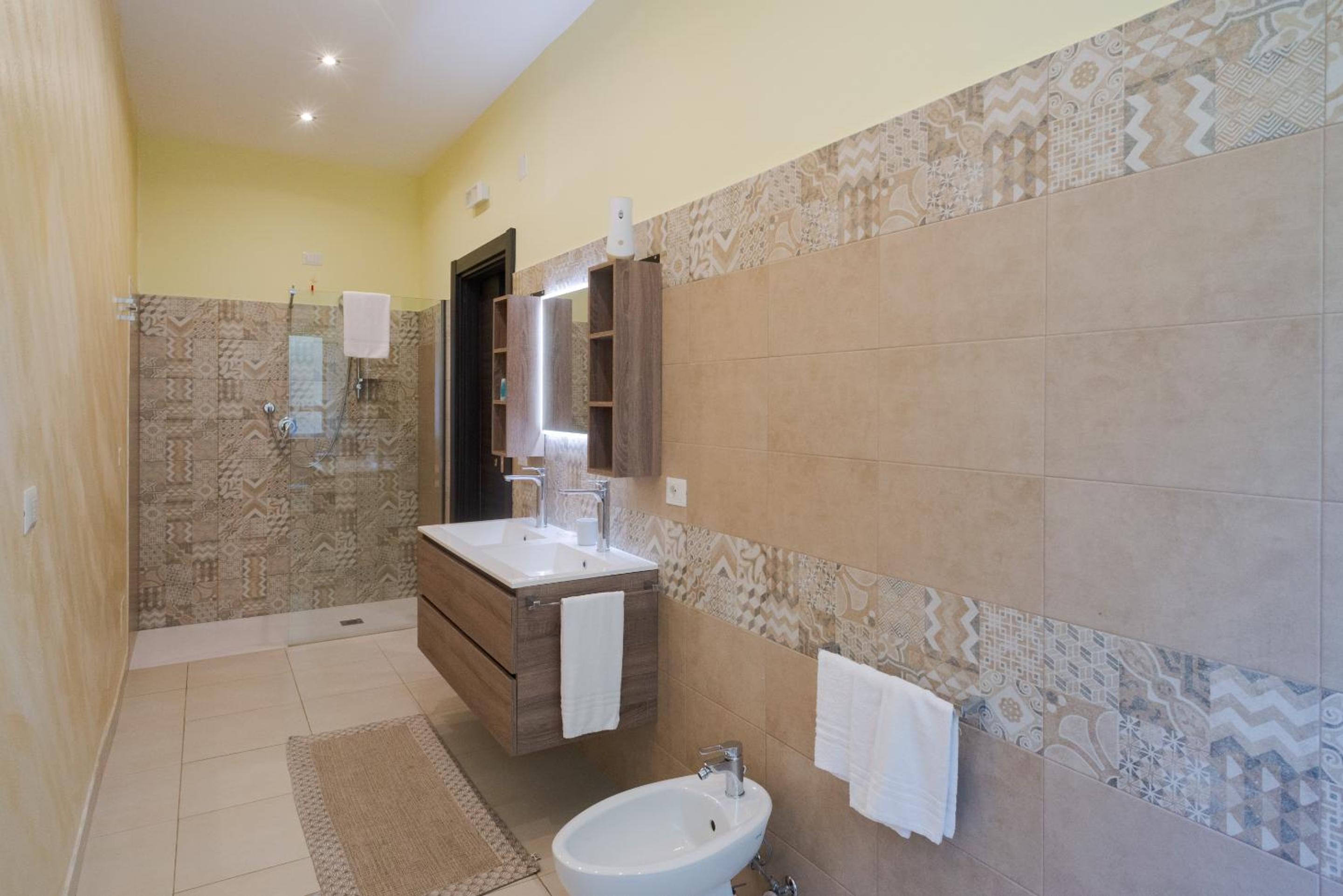 Triple Room with Garden View