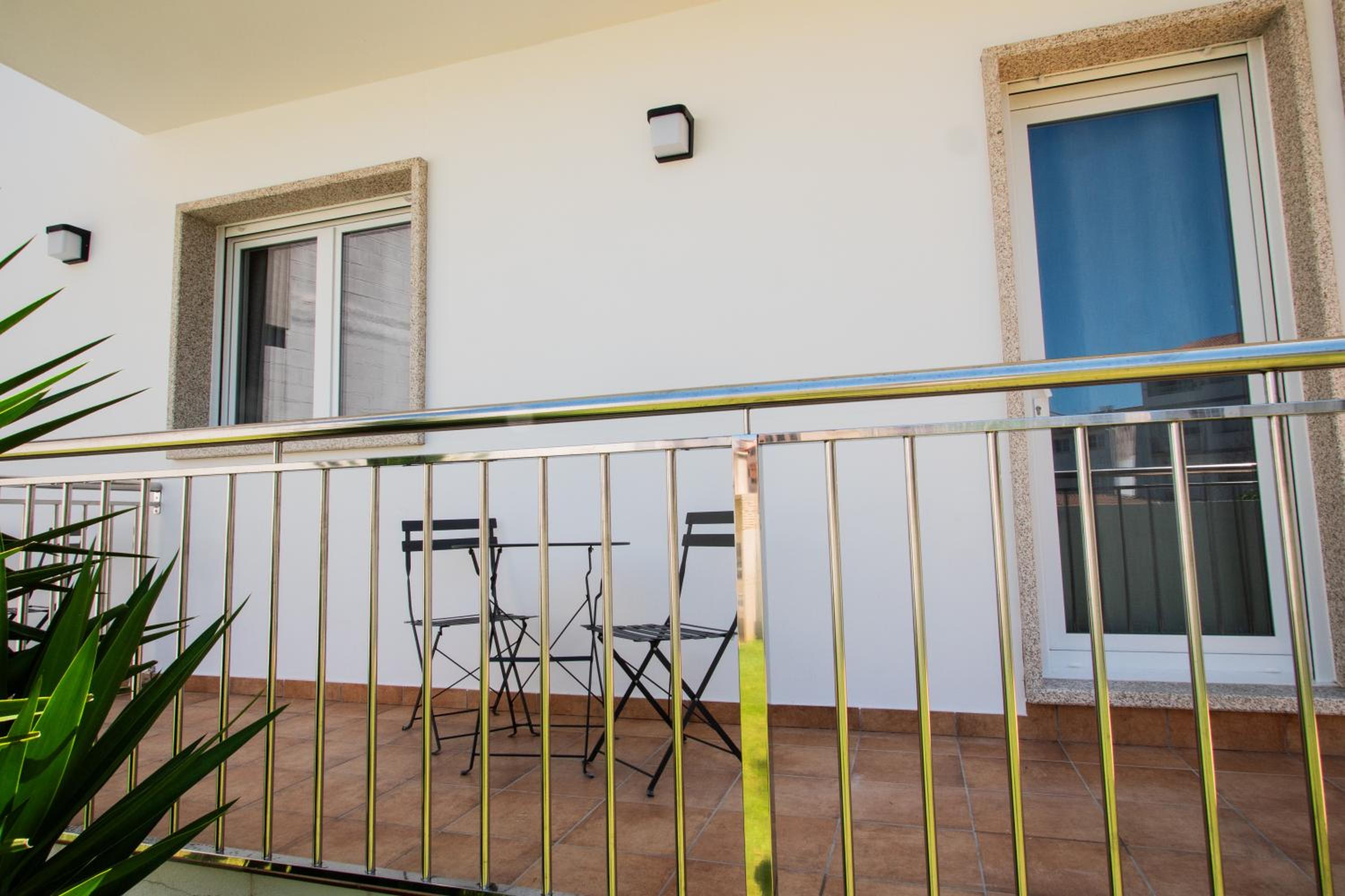One-Bedroom Apartment with Terrace