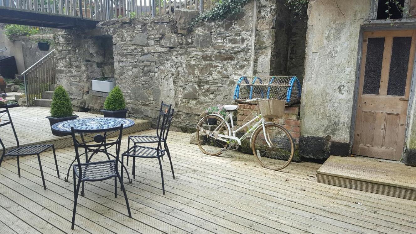 Apartment with Garden View - Photo 11