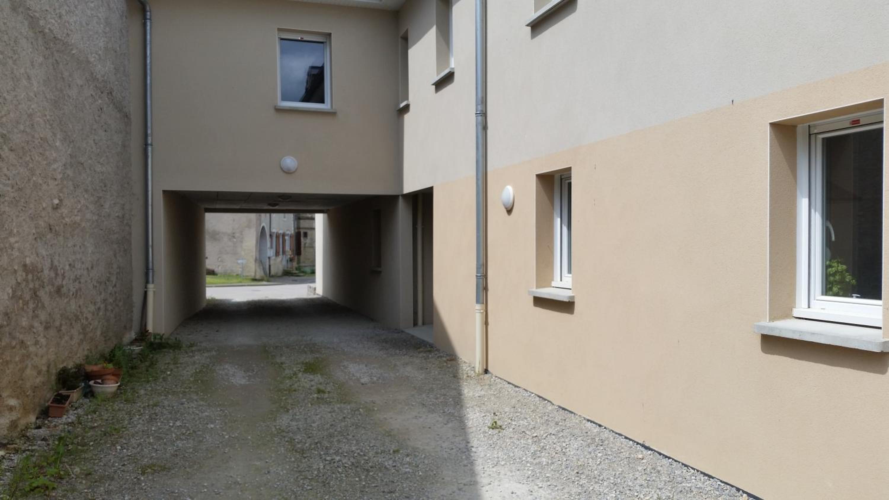 Apartment - Ground Floor - Photo 5