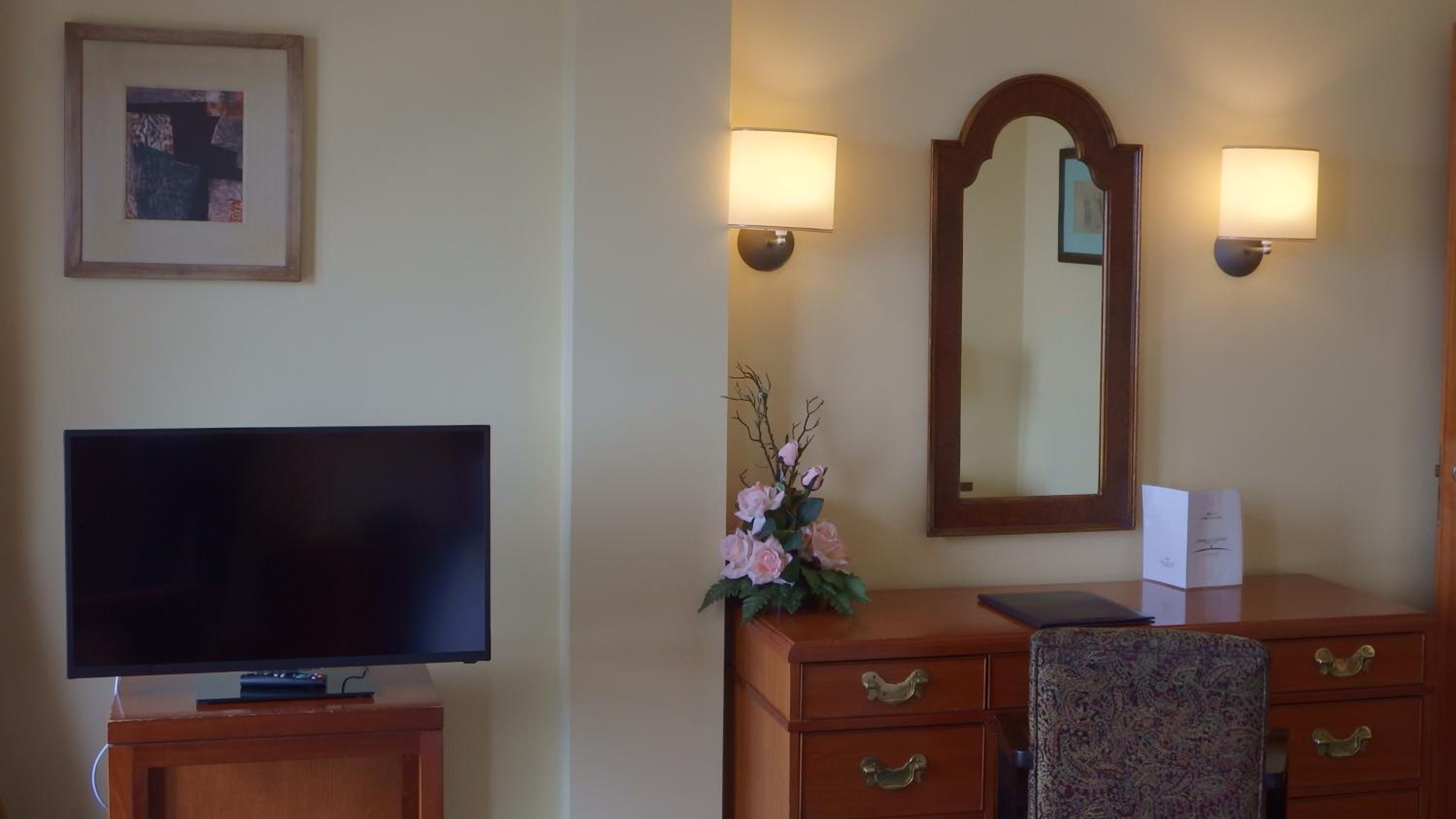 Suite - Photo 8