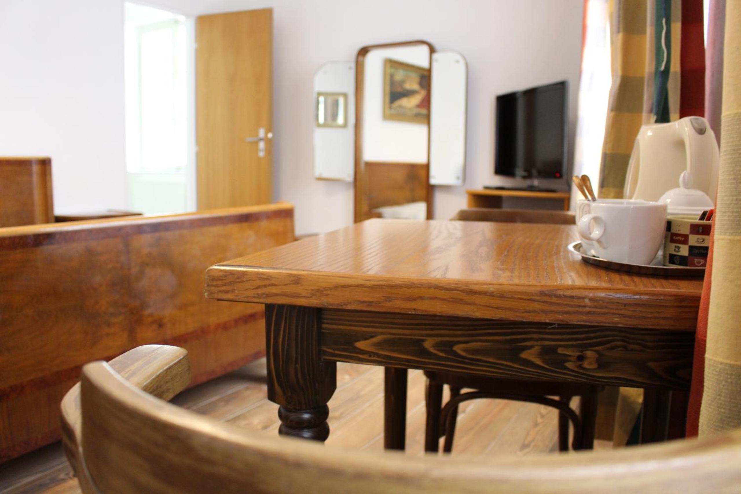 Triple Room - Photo 11
