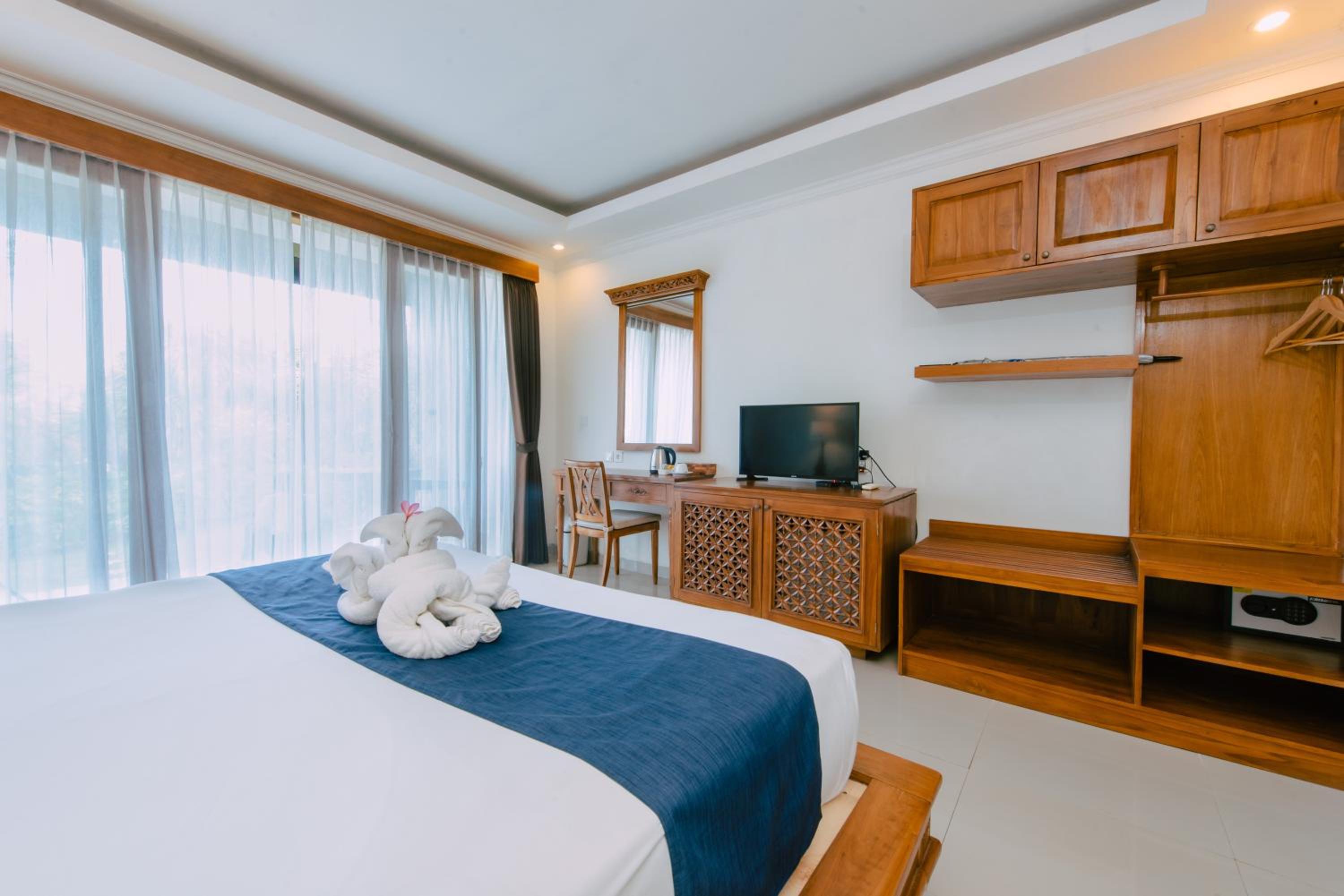 Superior Deluxe Room photo 2