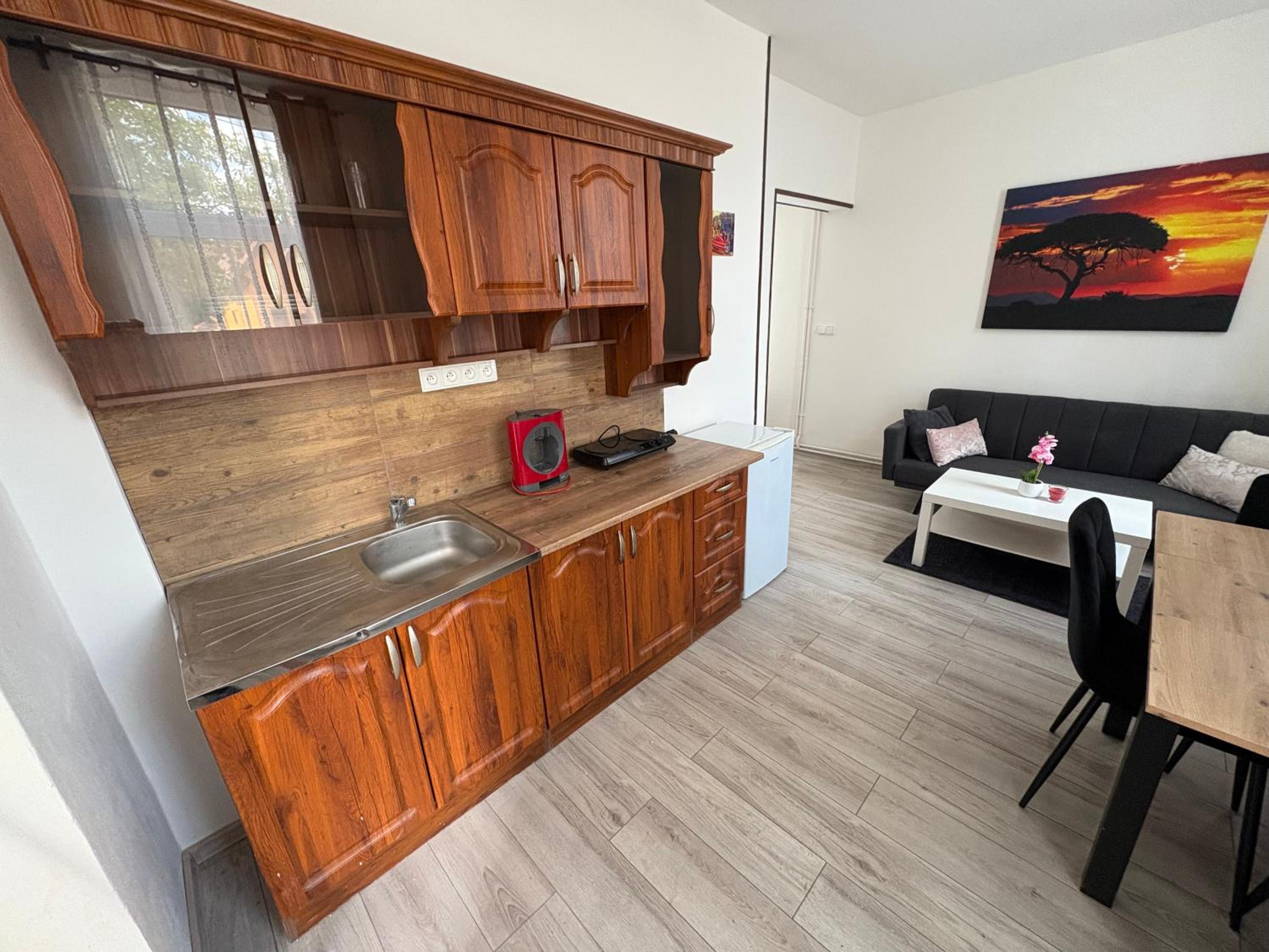 Apartment photo 3
