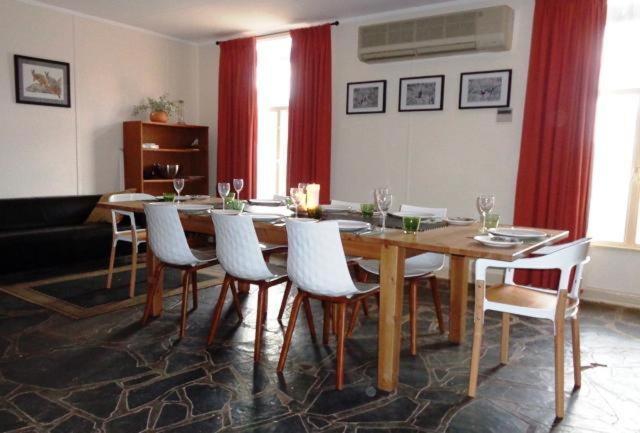 Three-Bedroom House - Fauna Park photo 2