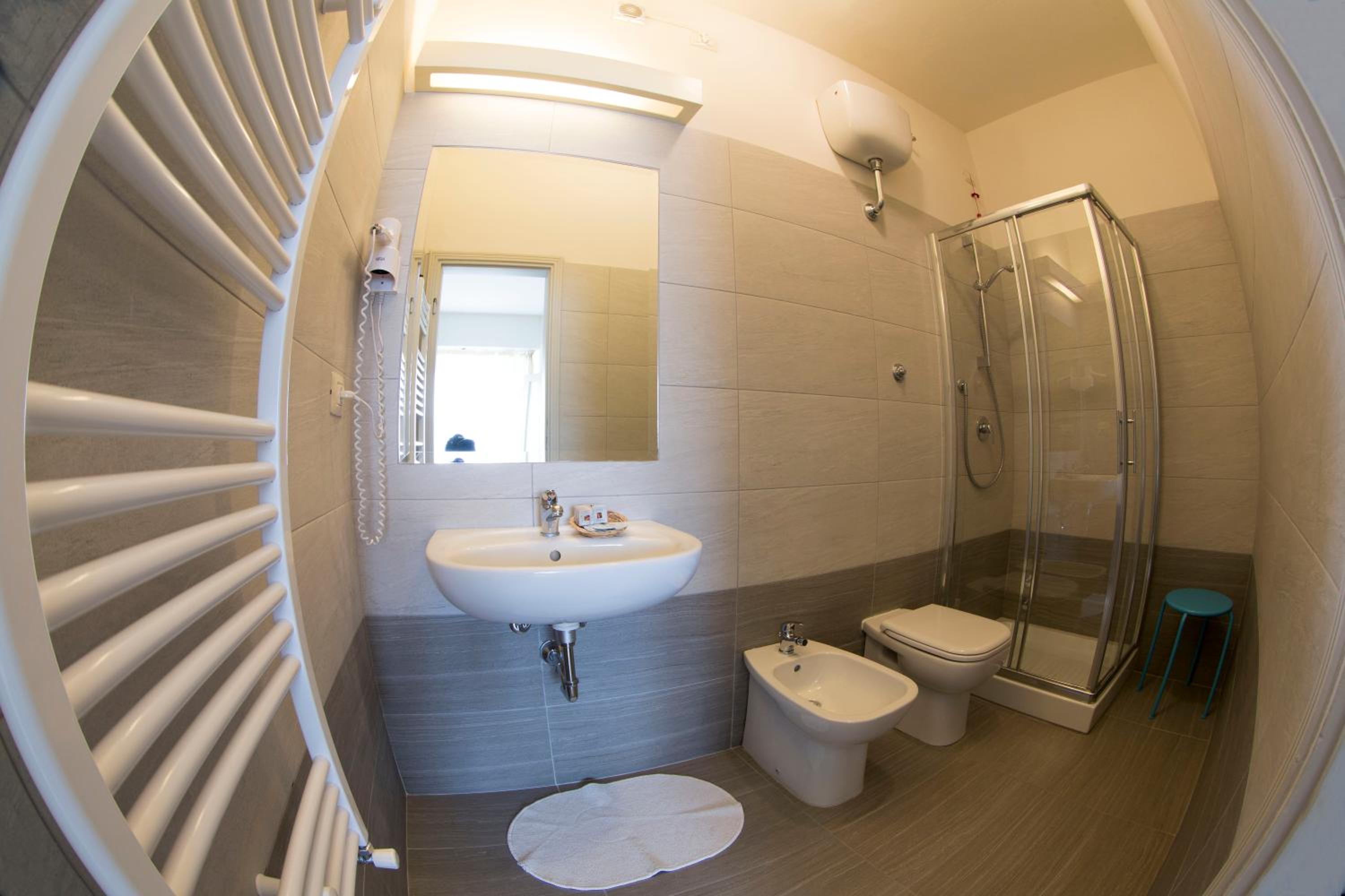 Double or Twin Room with Garden View photo 3