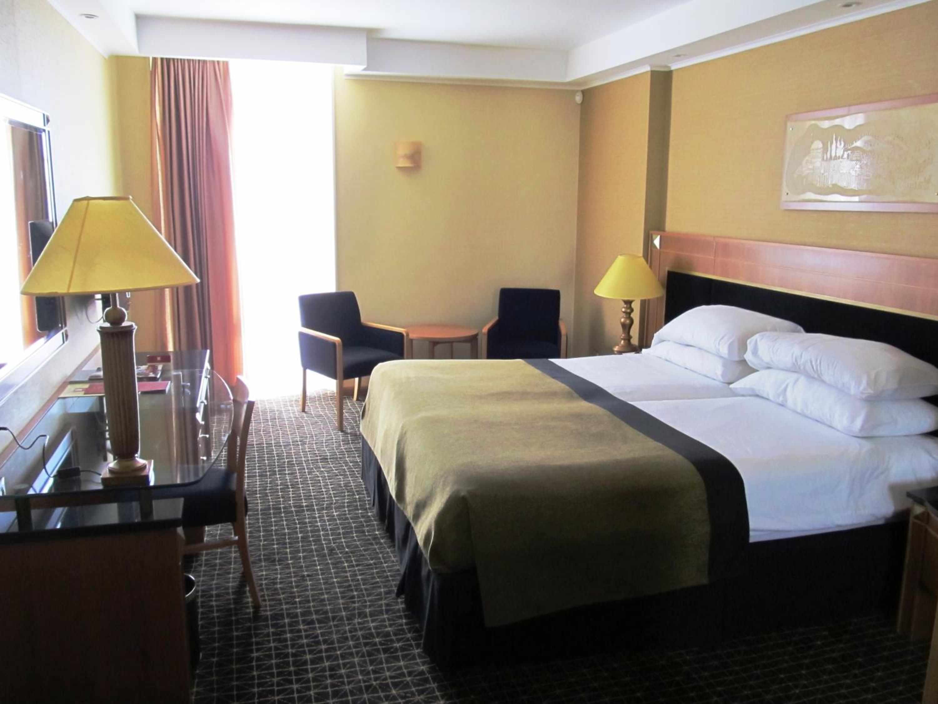 Deluxe Room with New City View  - Photo 5