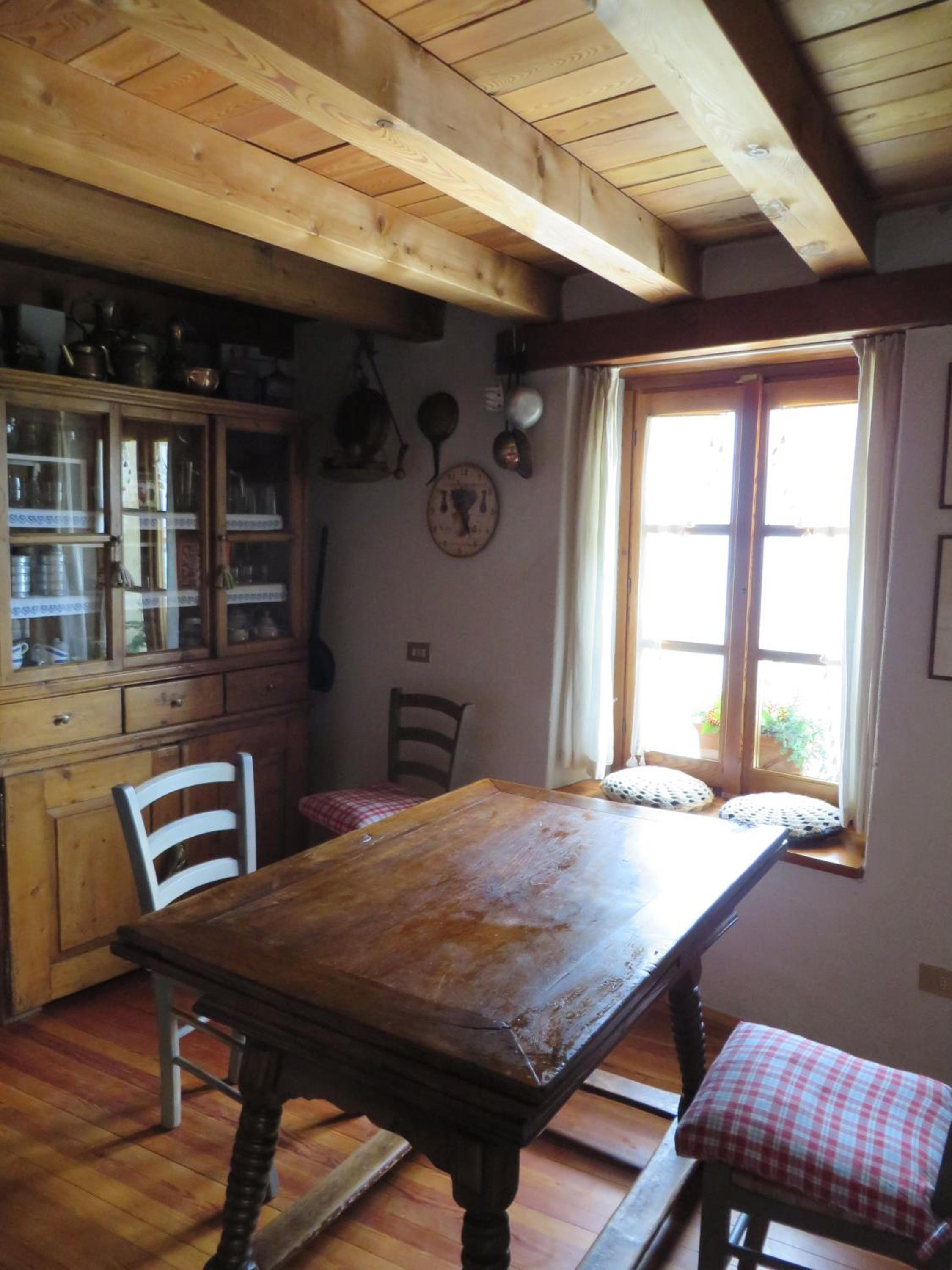 Two-Bedroom House - Photo 25