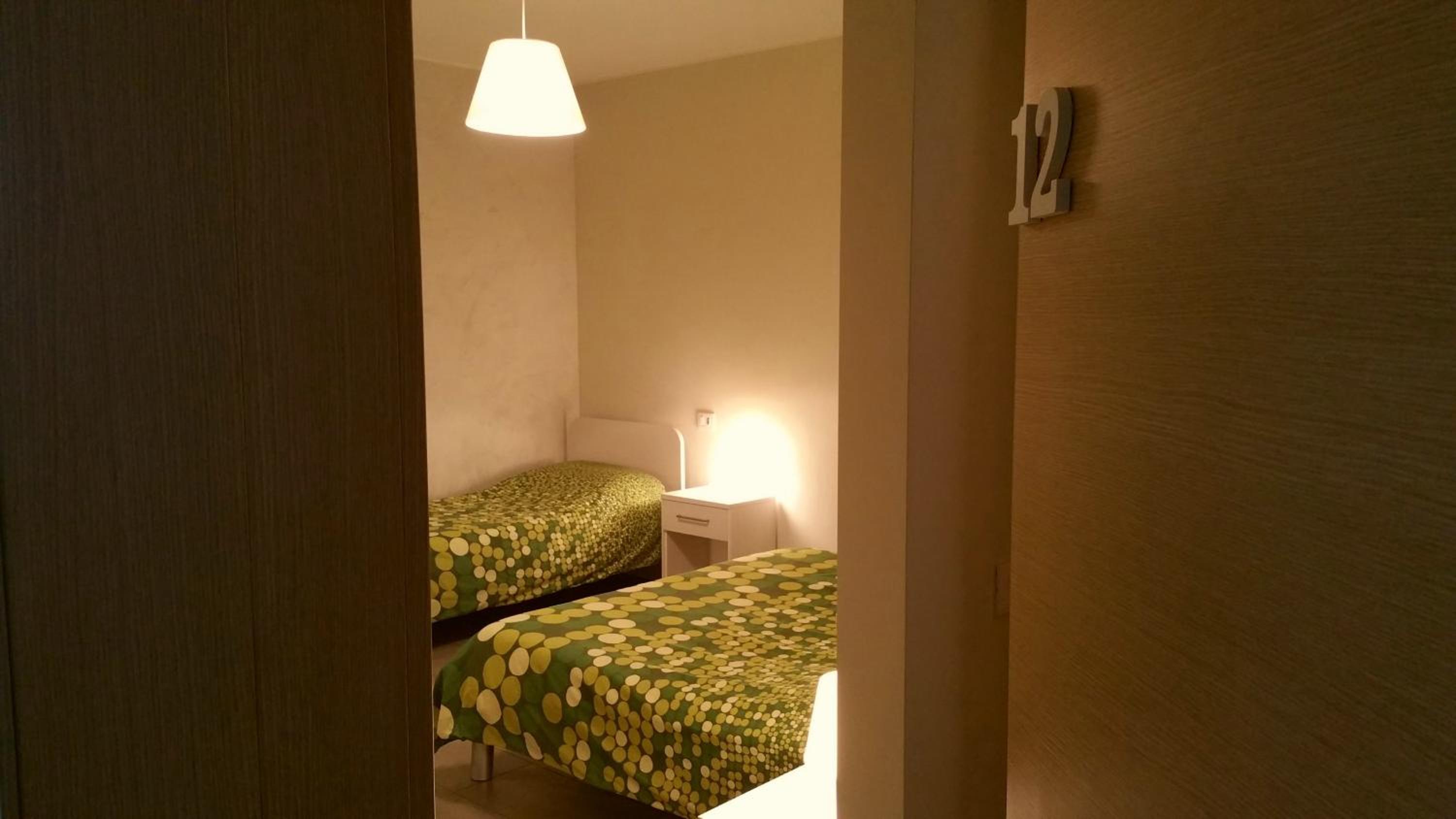 Triple Room - Photo 15